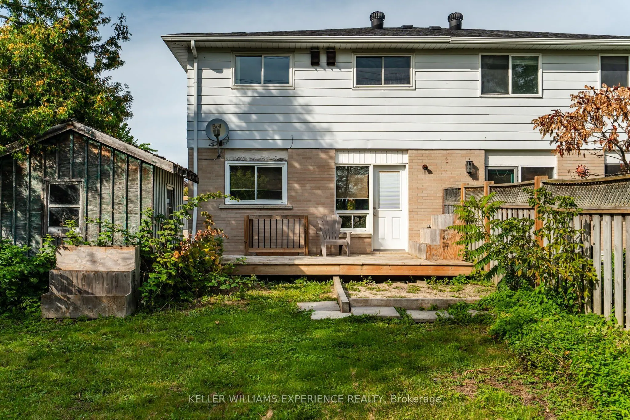 21 B College Crescent