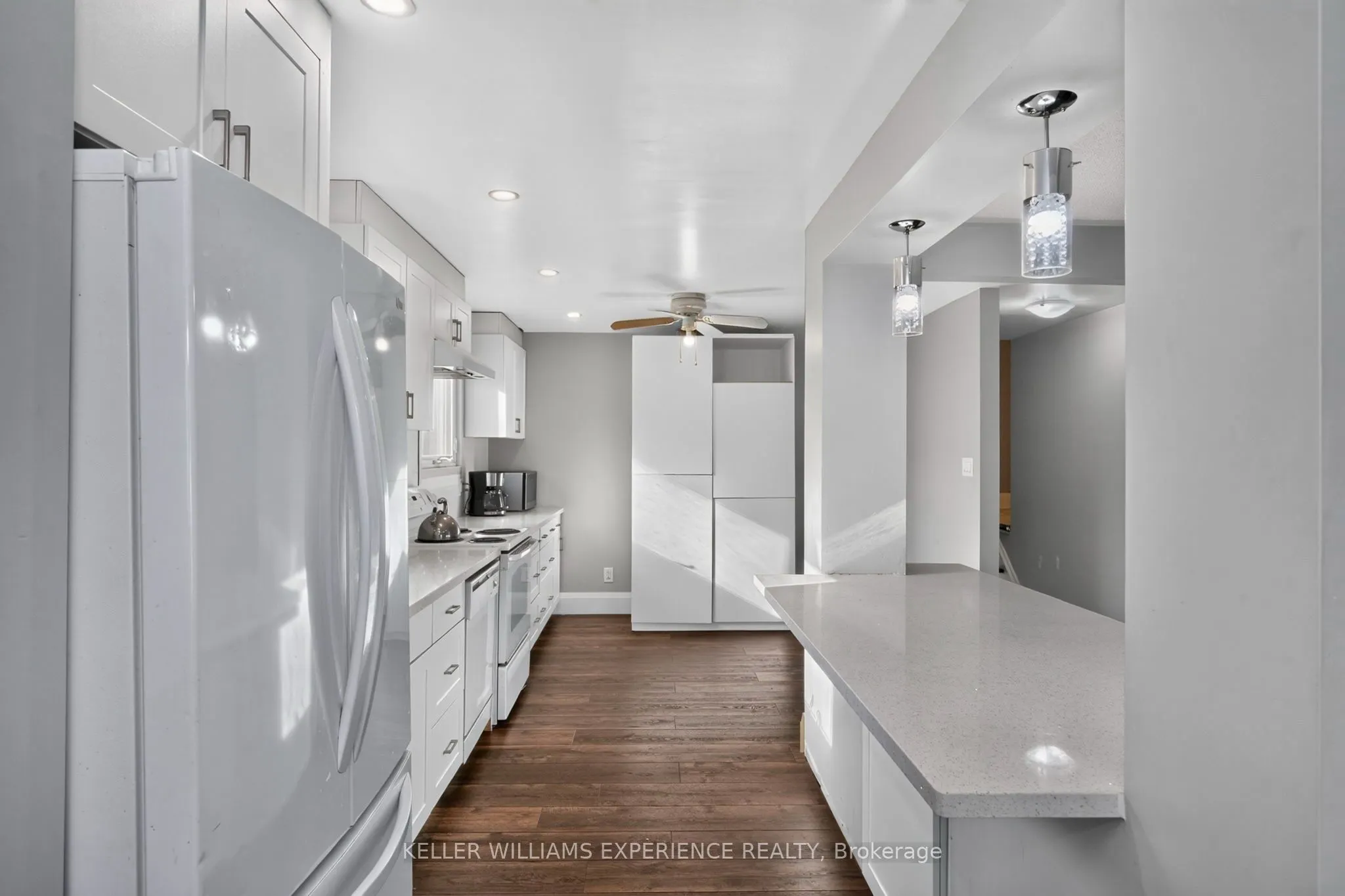 21 B College Crescent
