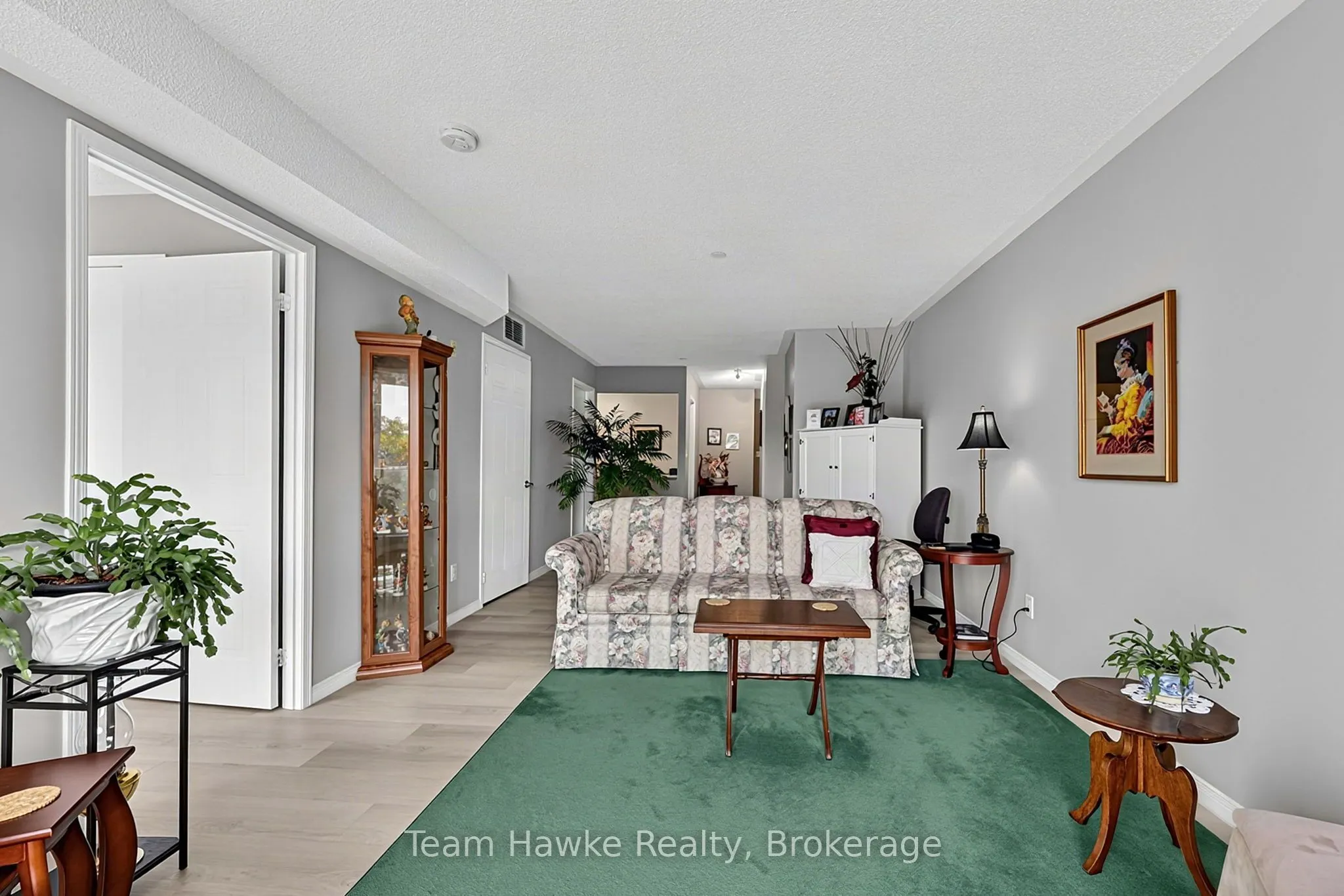 4 Beck Boulevard #306