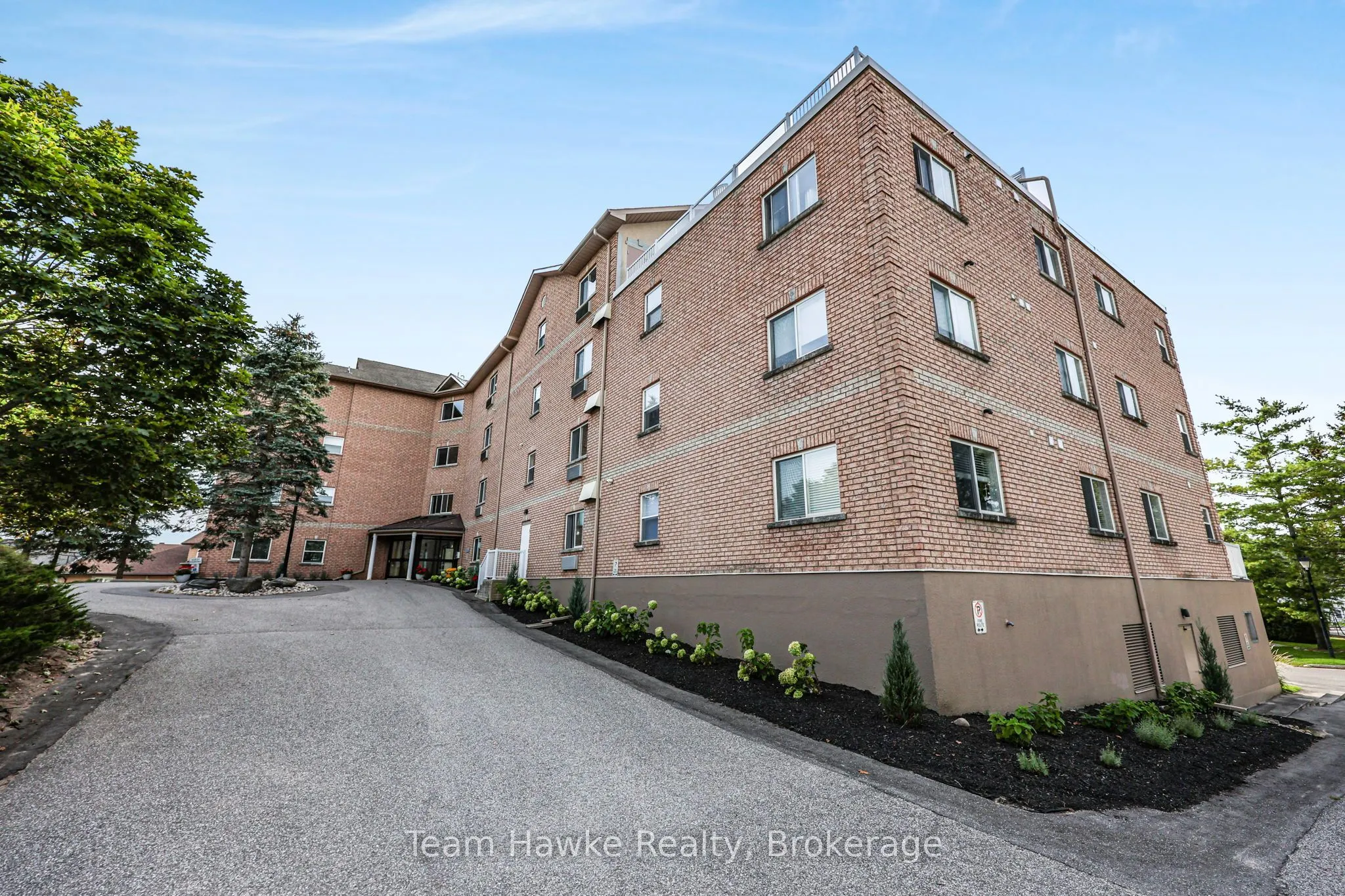 4 Beck Boulevard #306