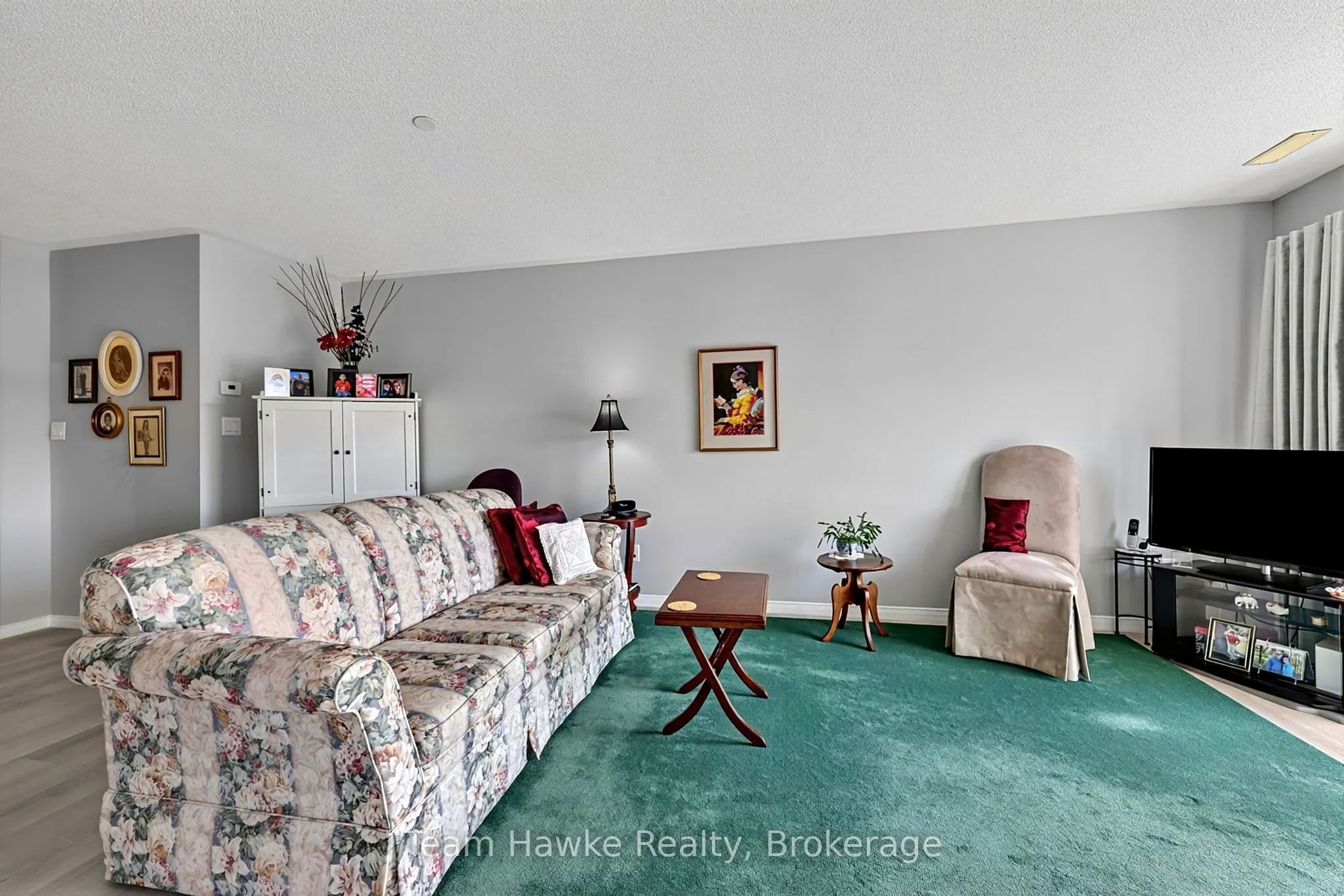 4 Beck Boulevard #306