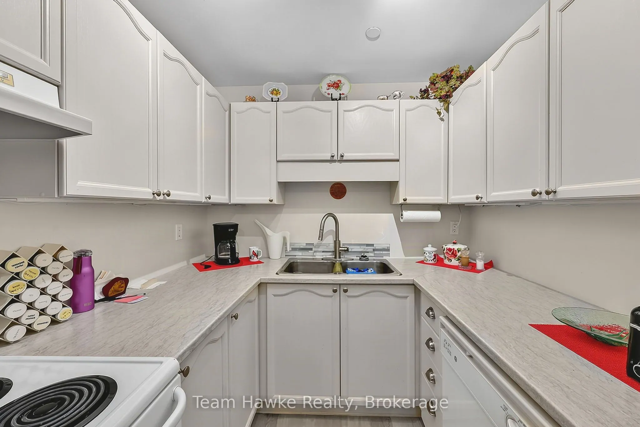 4 Beck Boulevard #306