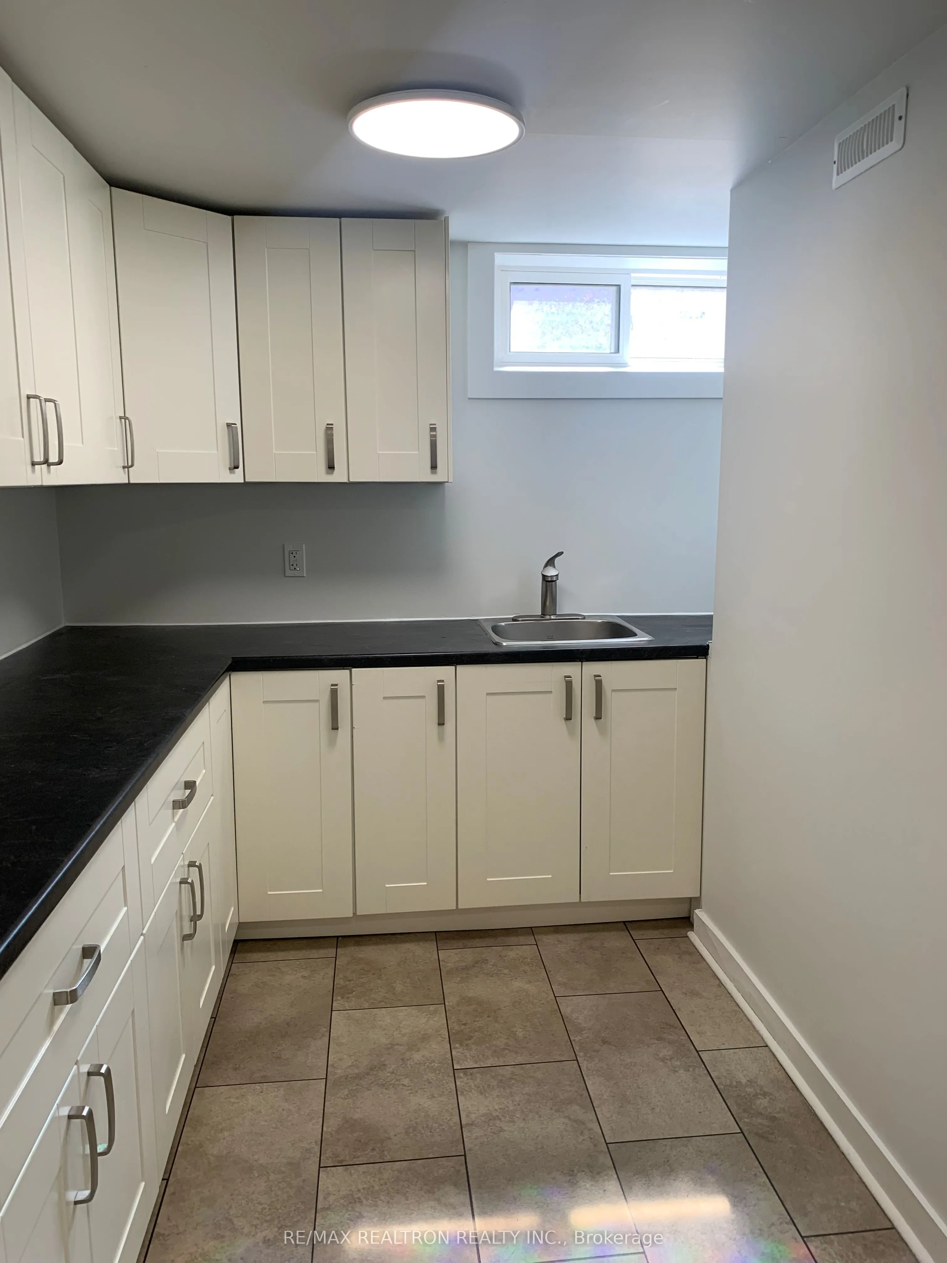 44 Cynthia Court #Unit 1