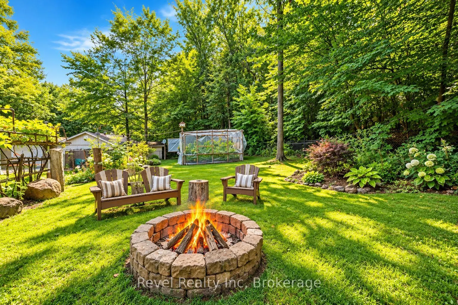 117 Desroches Trail