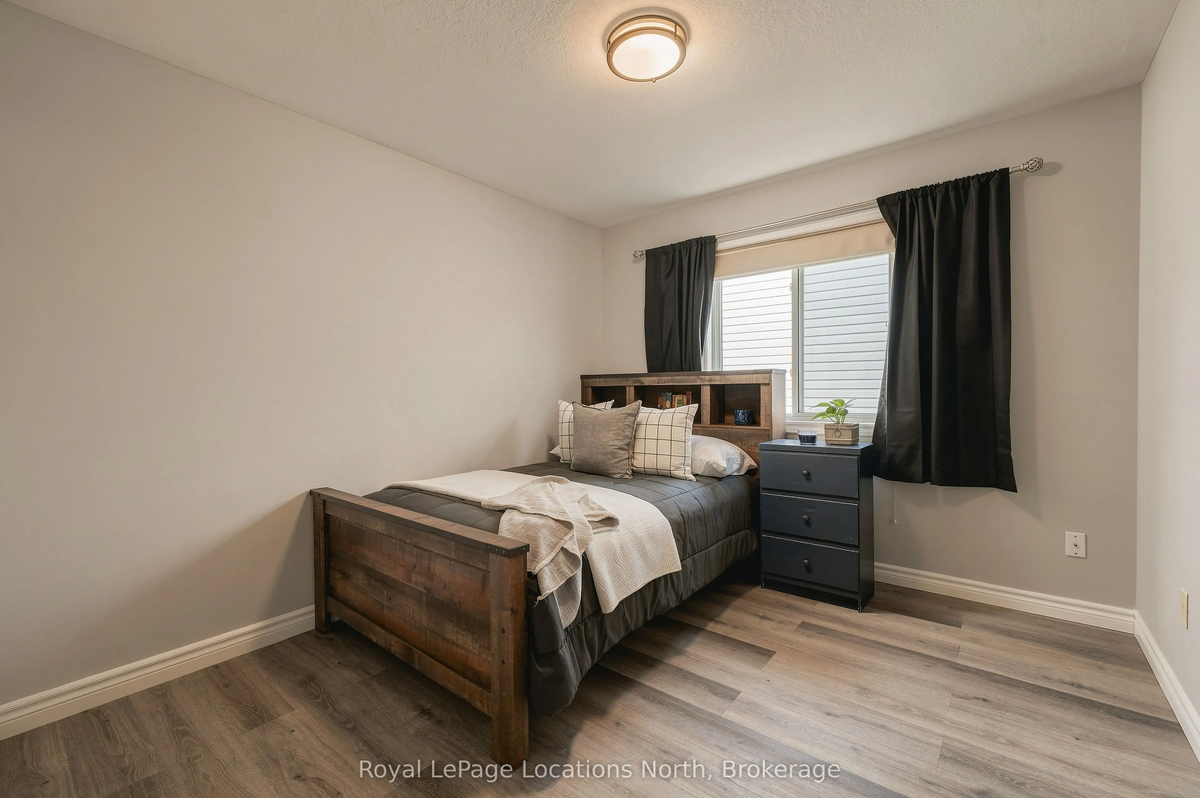 20 Highlands Crescent