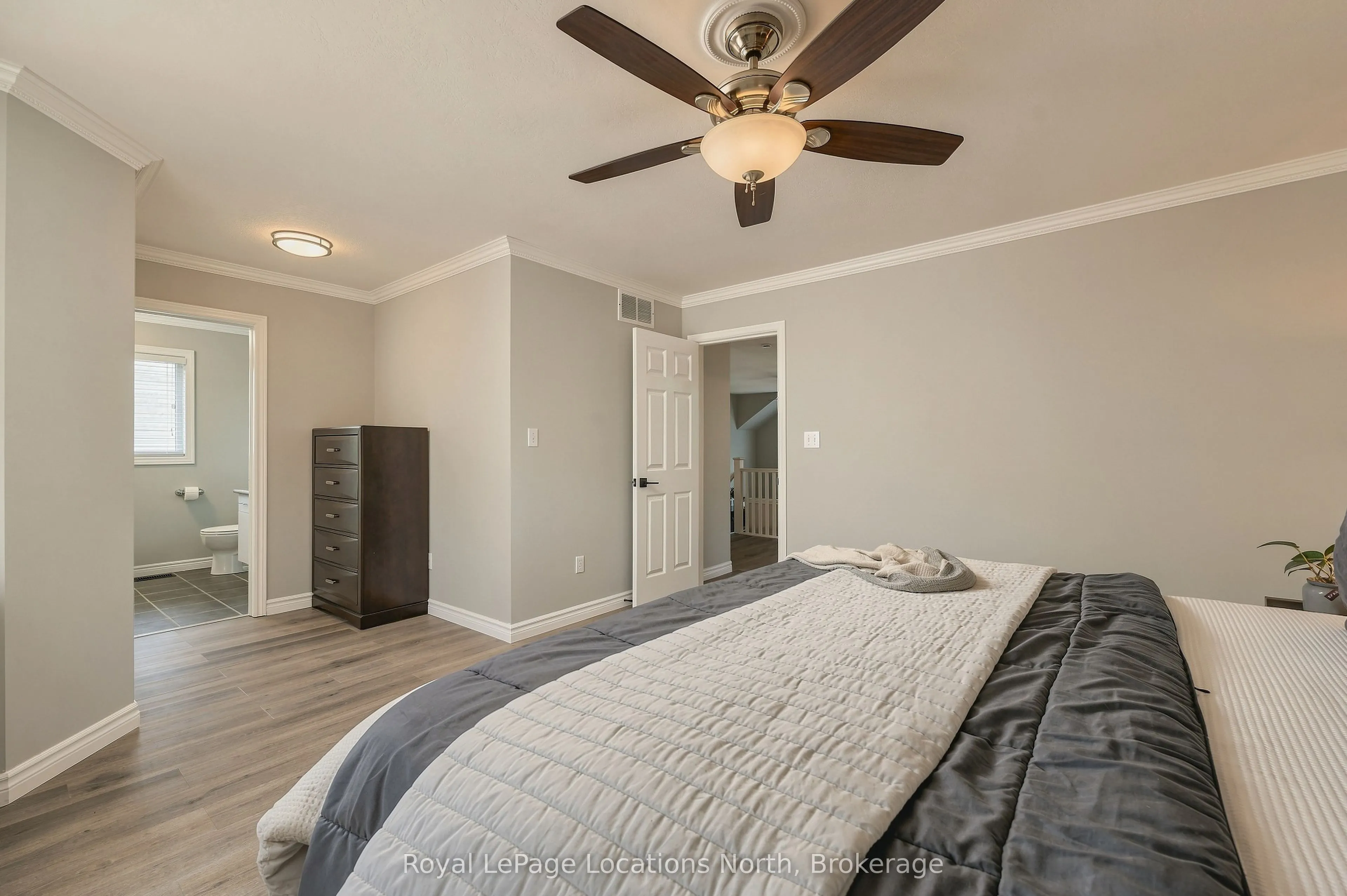 20 Highlands Crescent