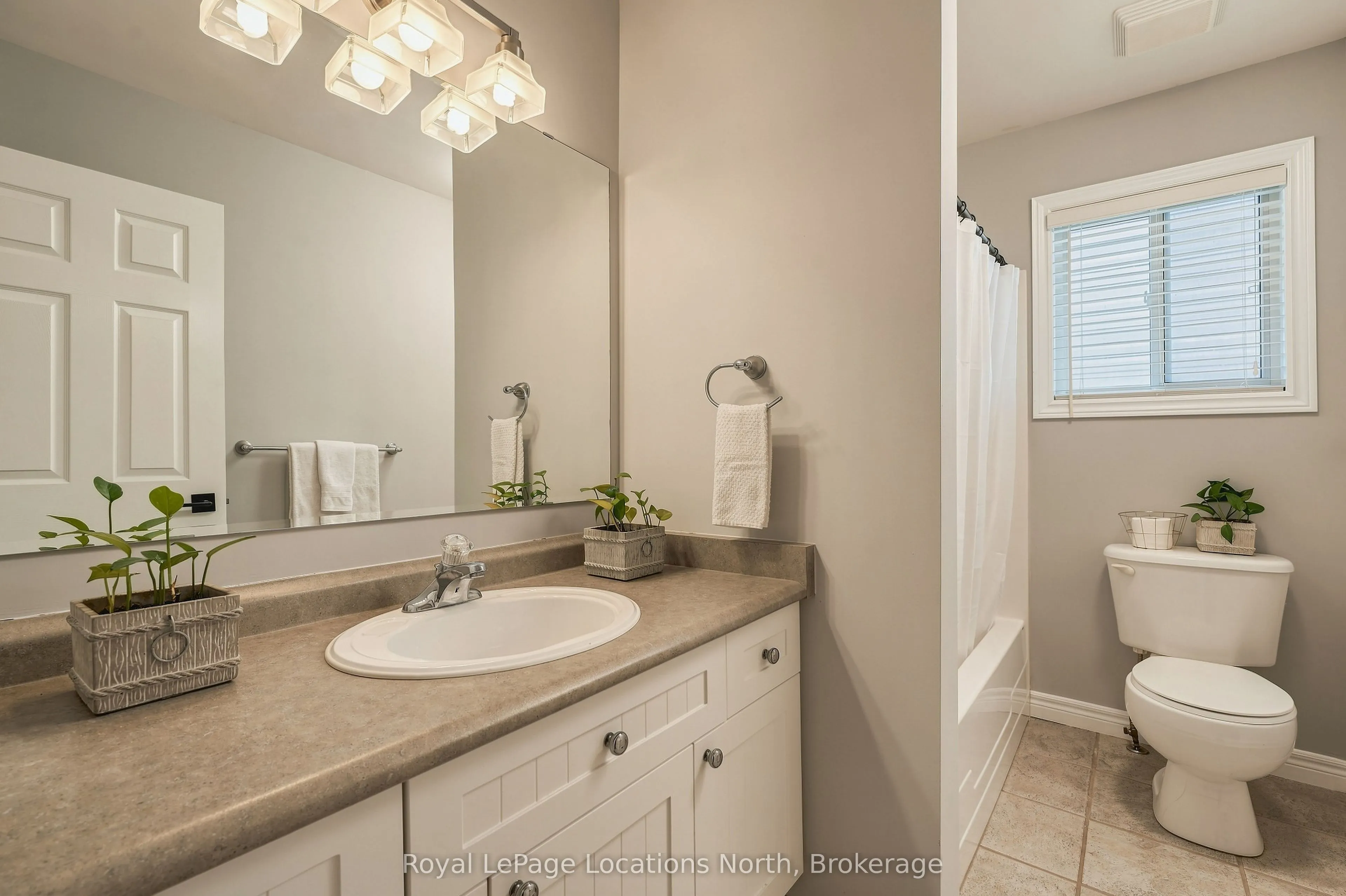 20 Highlands Crescent