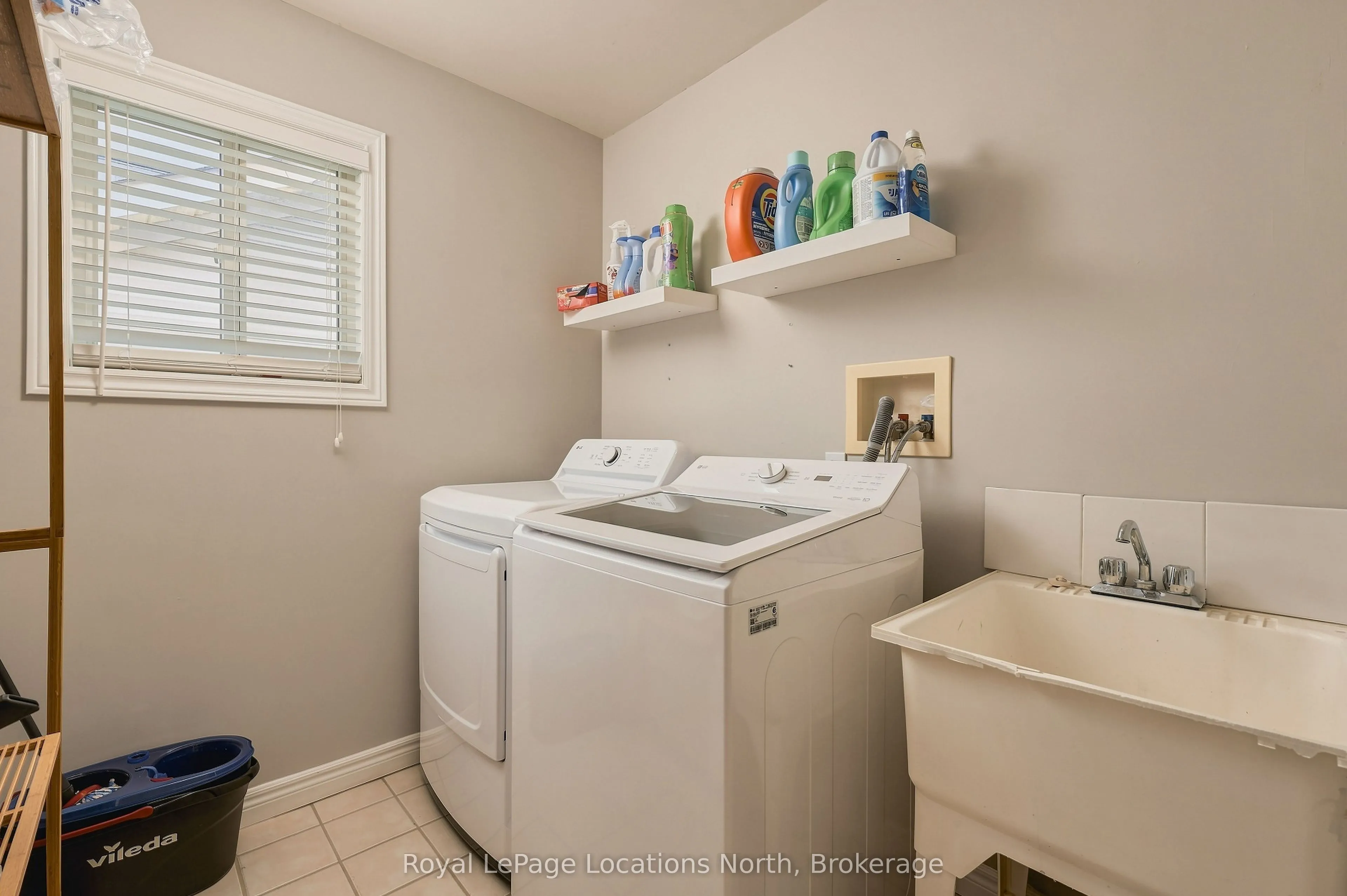 20 Highlands Crescent