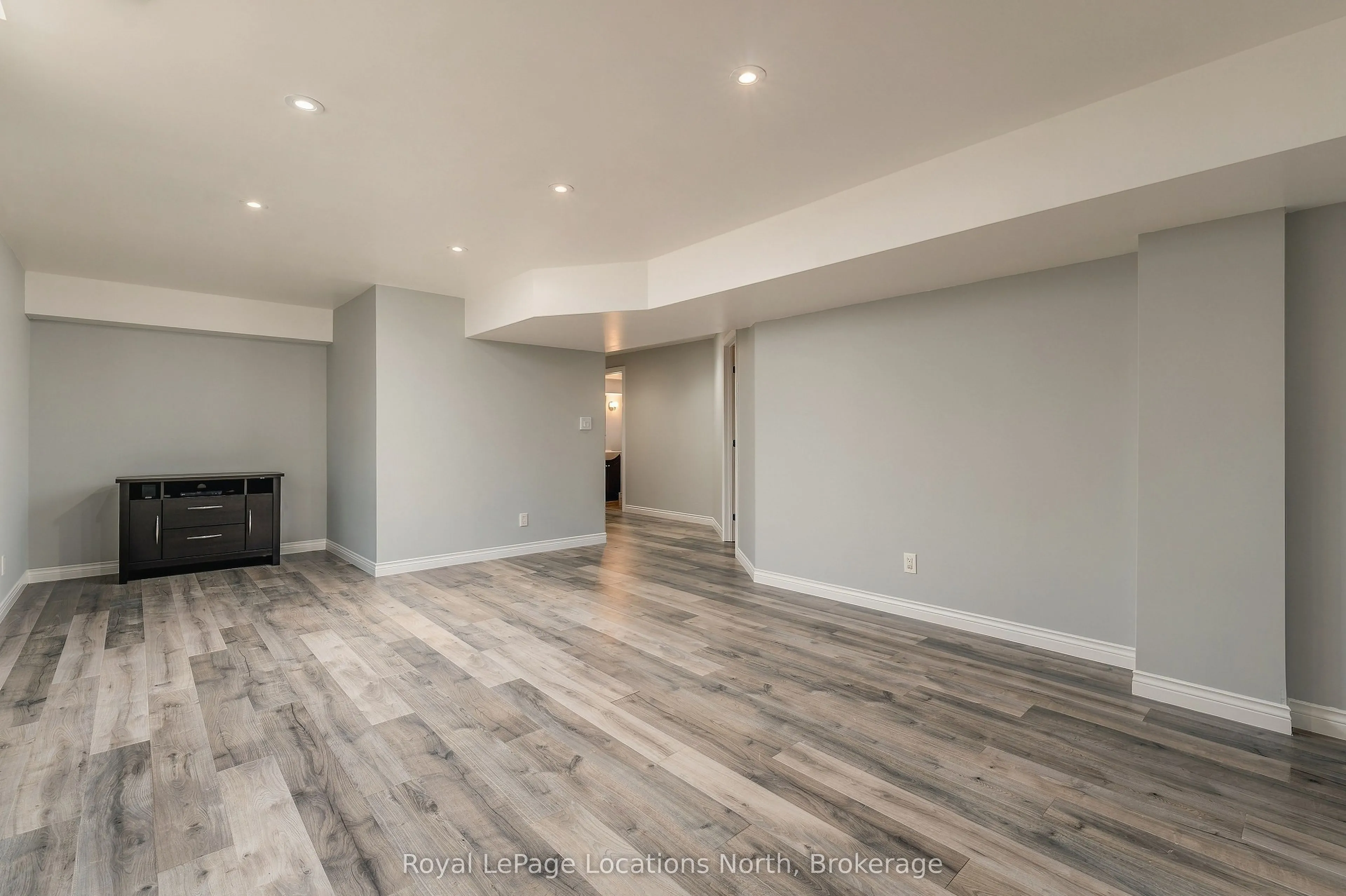 20 Highlands Crescent