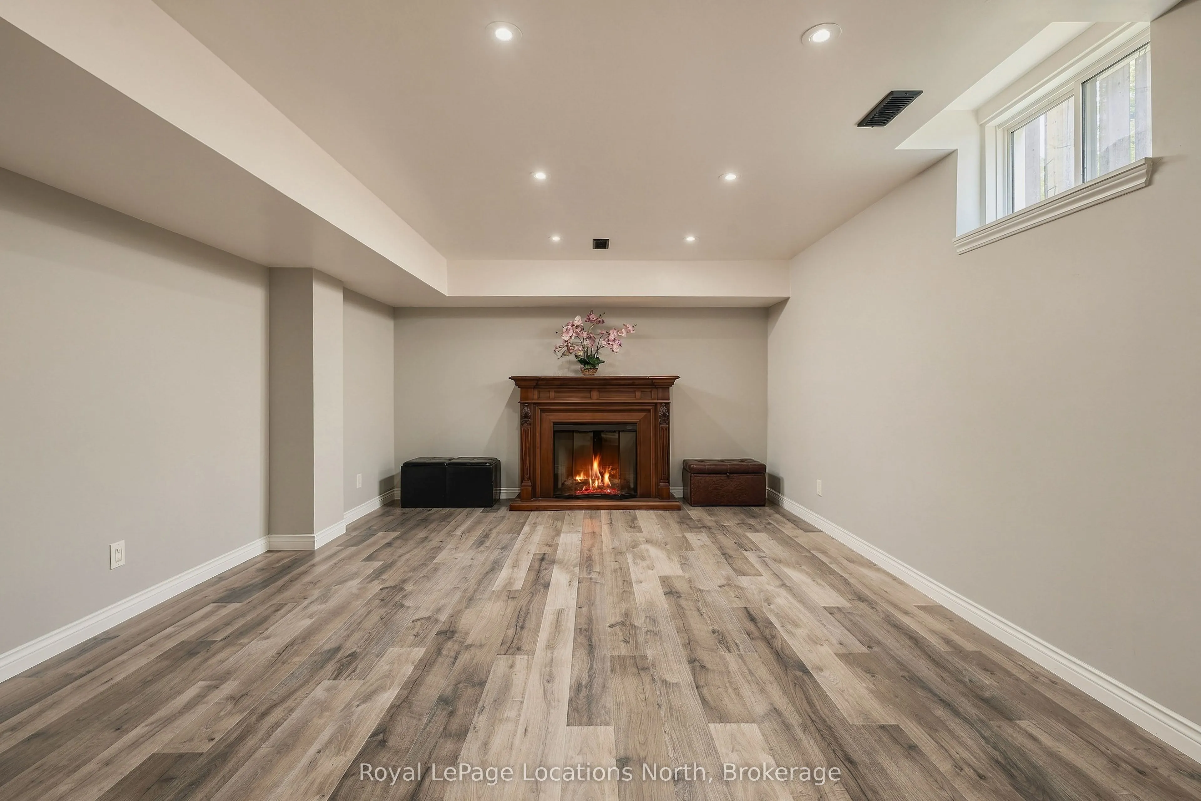 20 Highlands Crescent