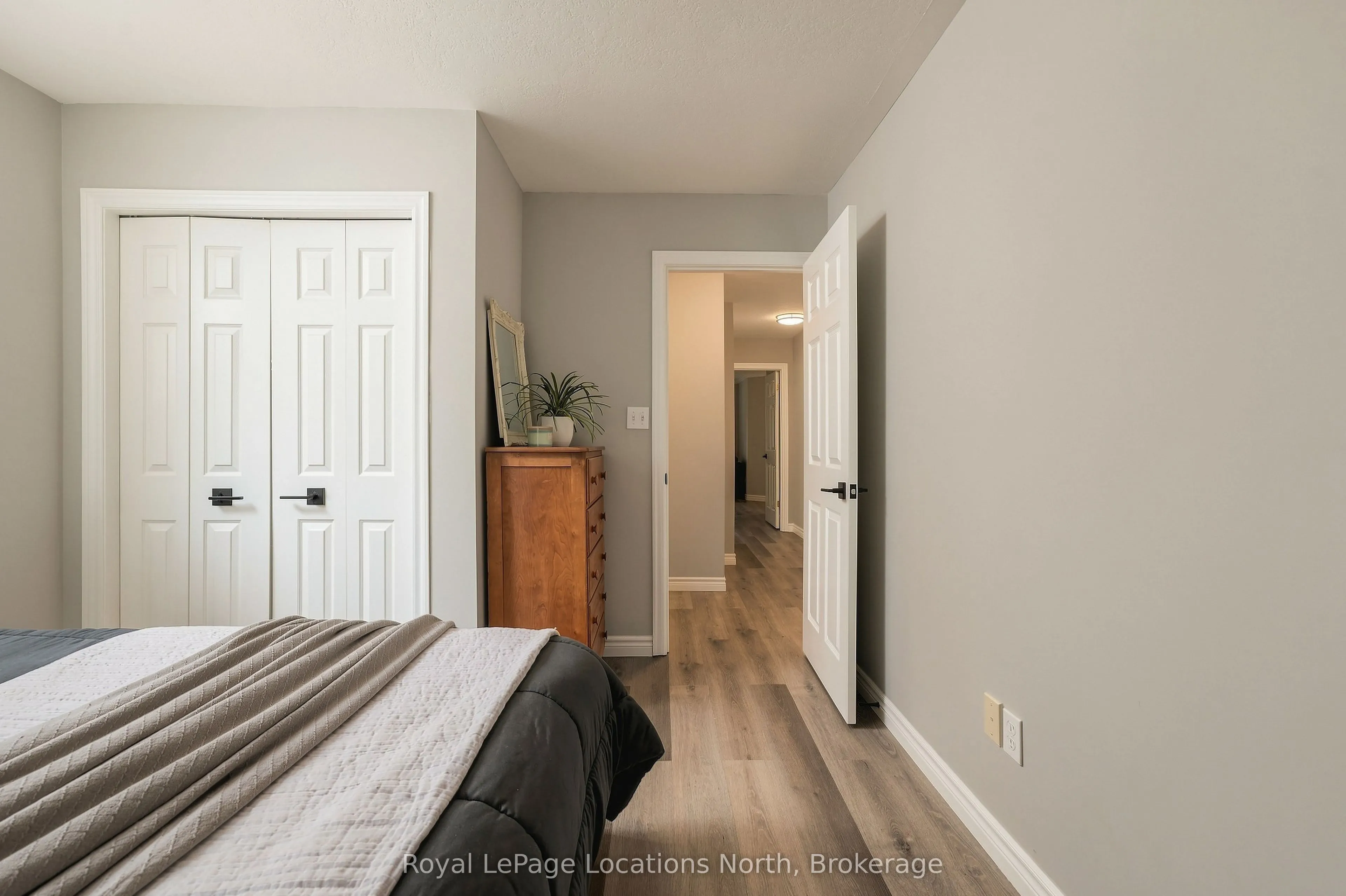 20 Highlands Crescent