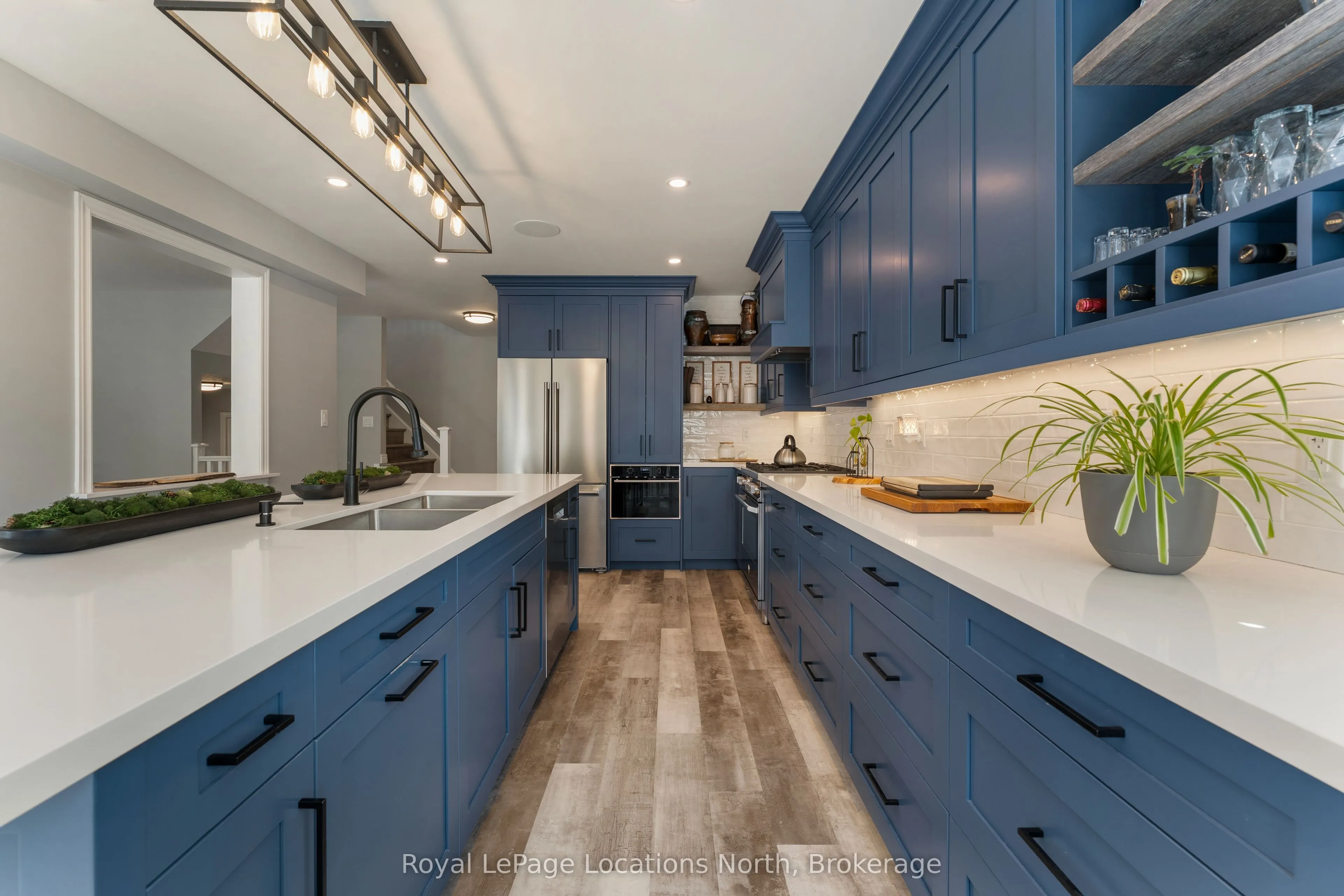 20 Highlands Crescent