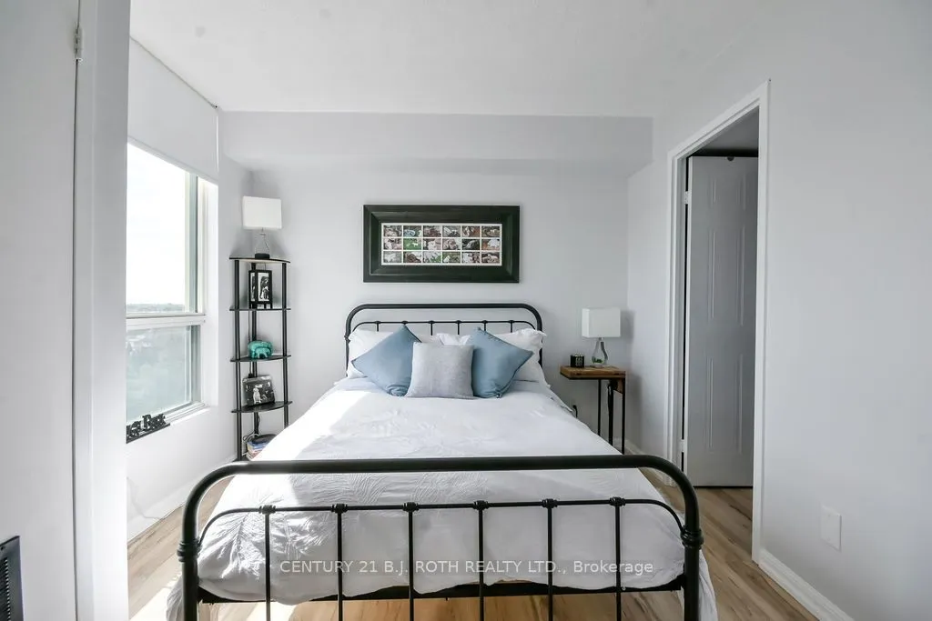 75 ELLEN Street #1102