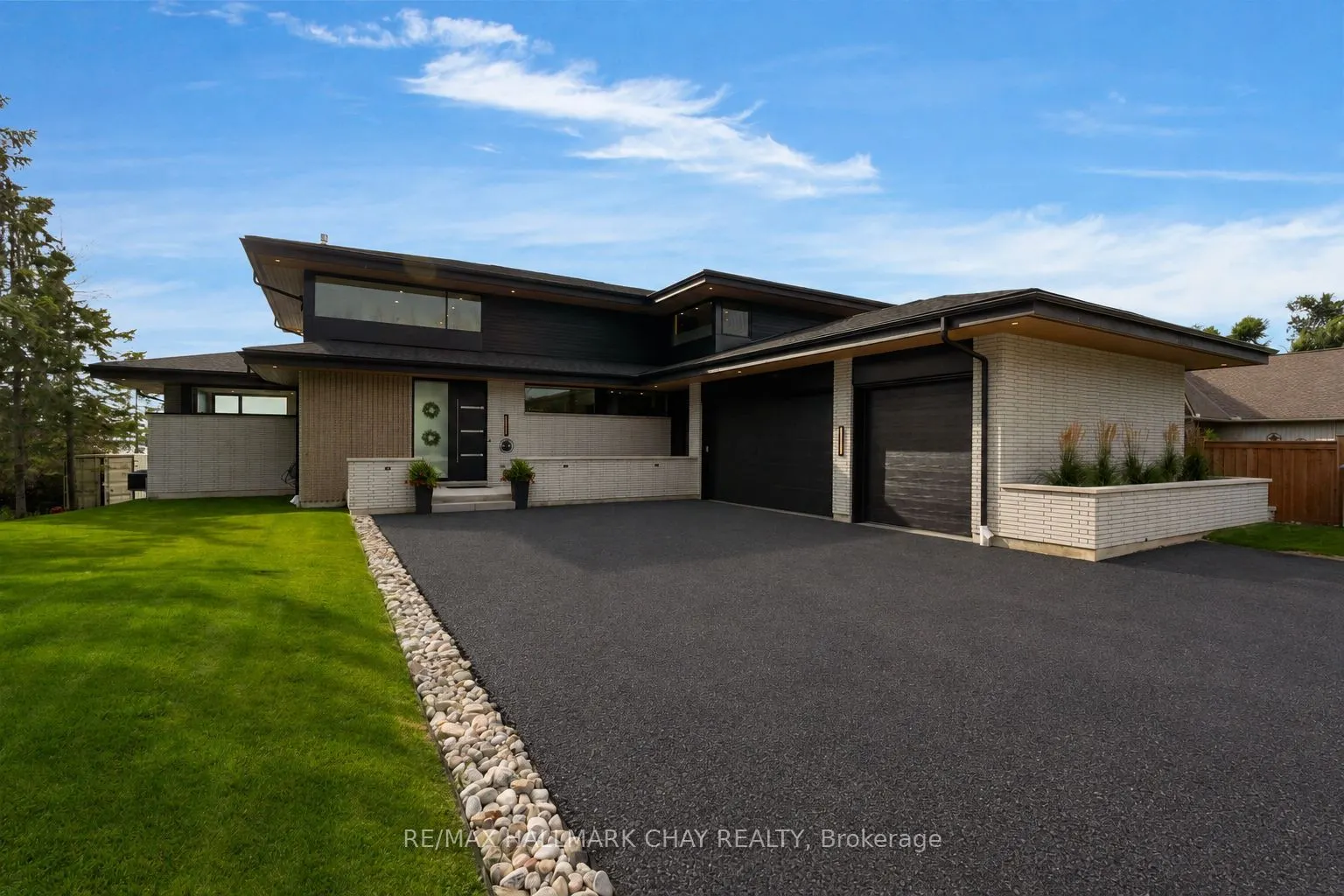 6376 Rama Road W