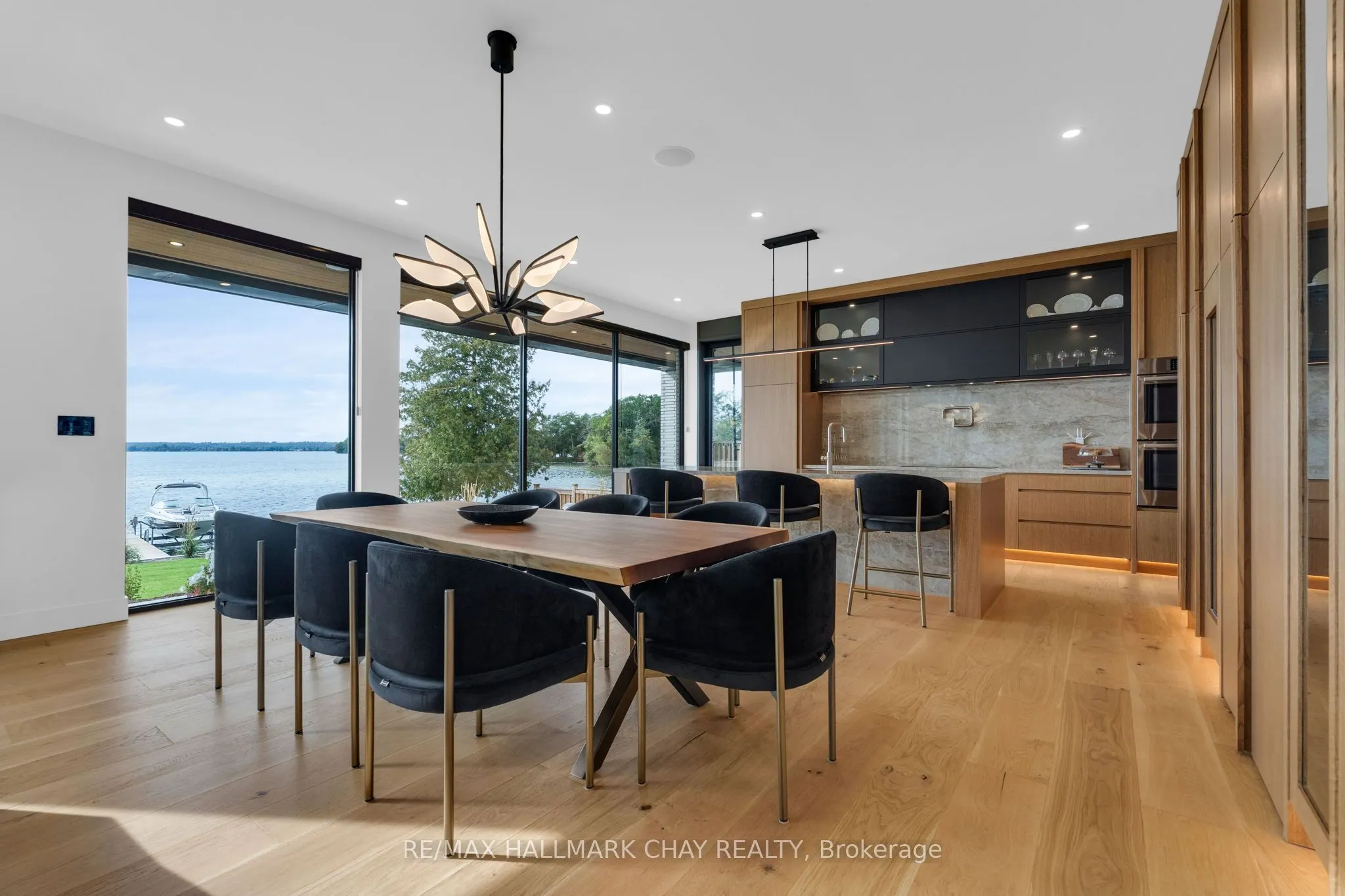 6376 Rama Road W