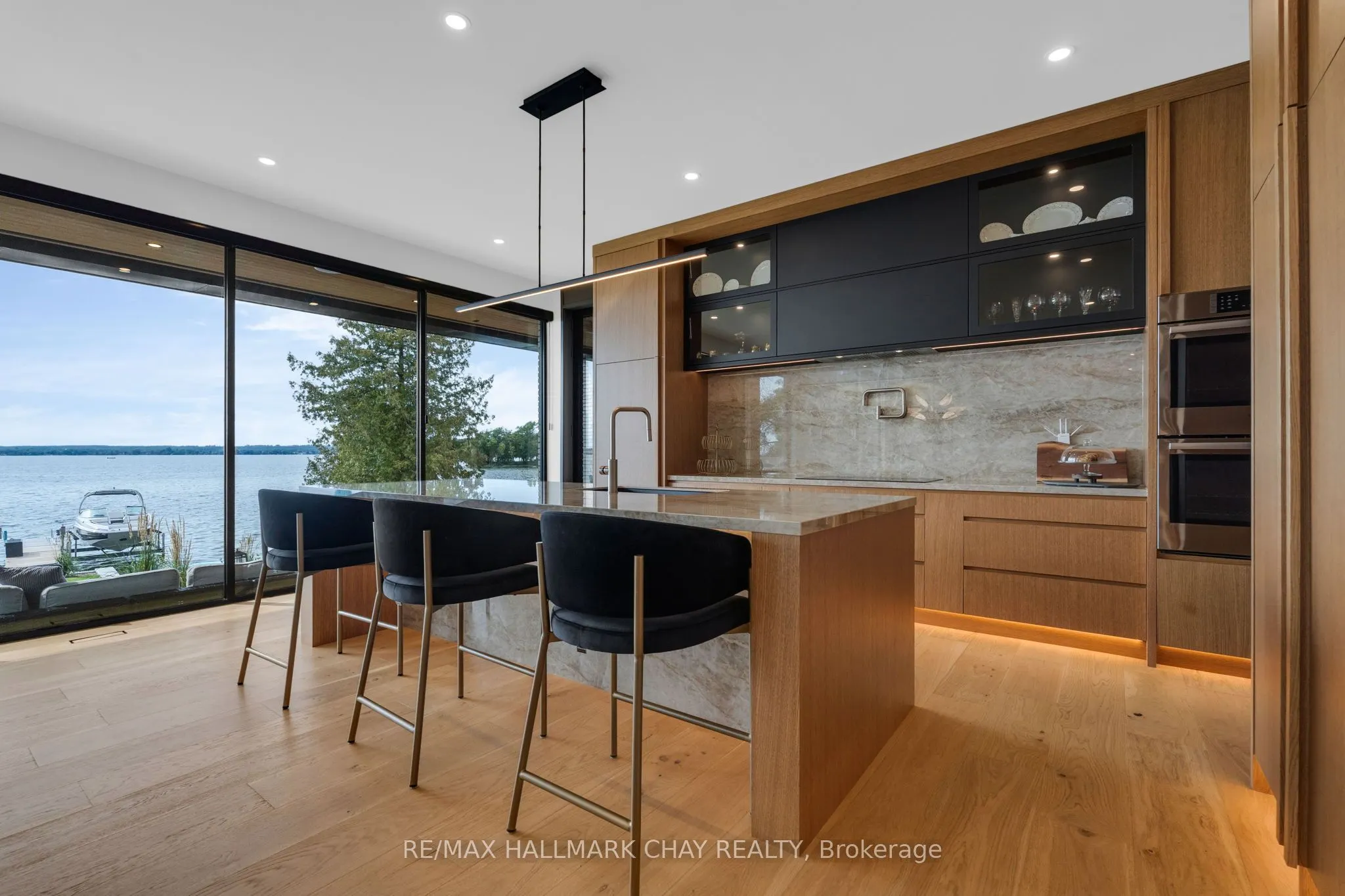 6376 Rama Road W