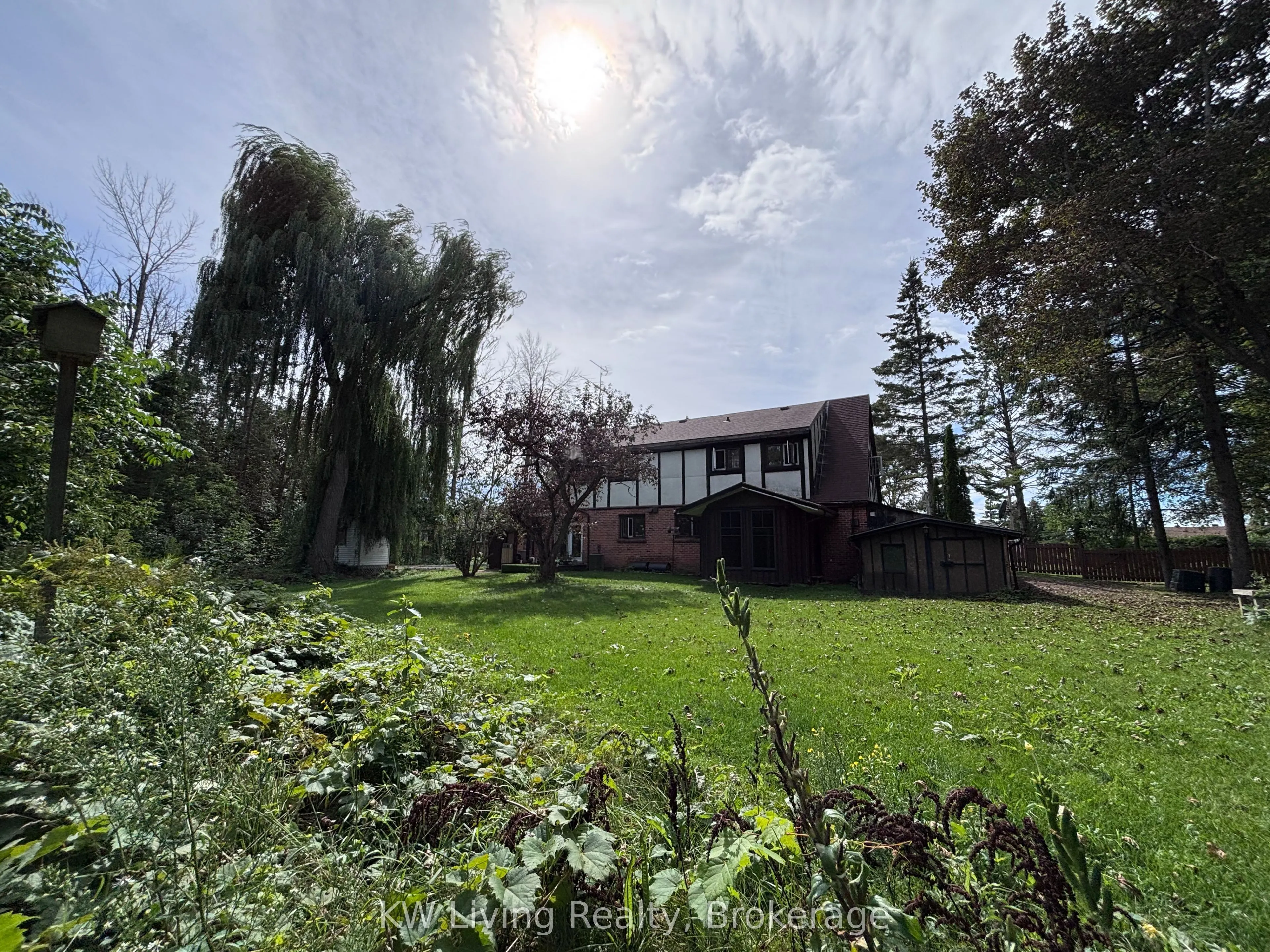 5511 Fawn Bay Road