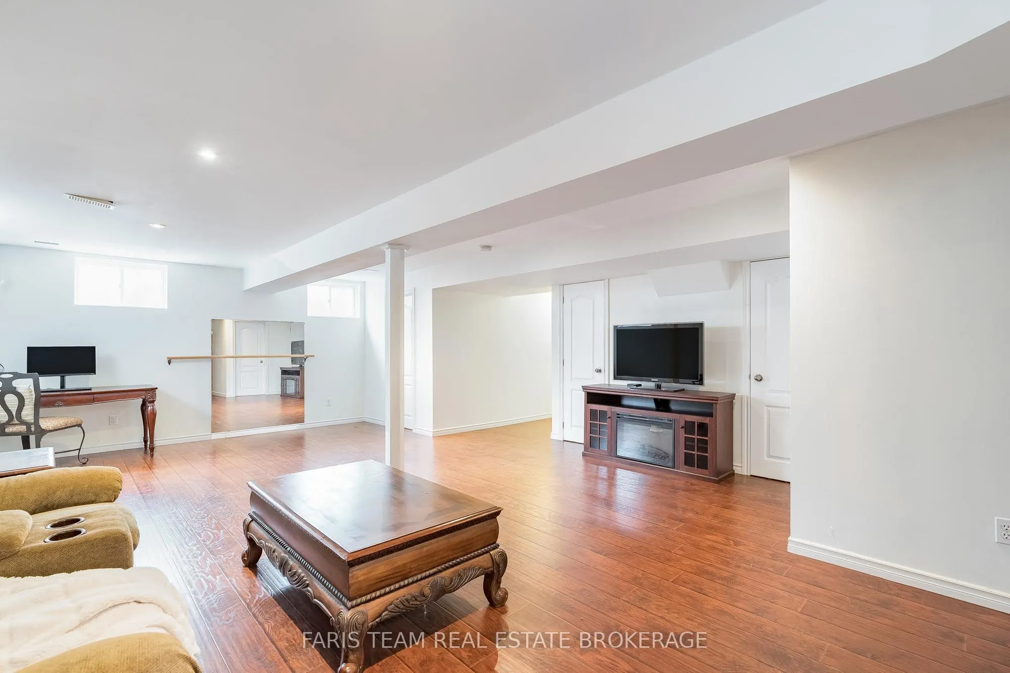 33 Auburn Court