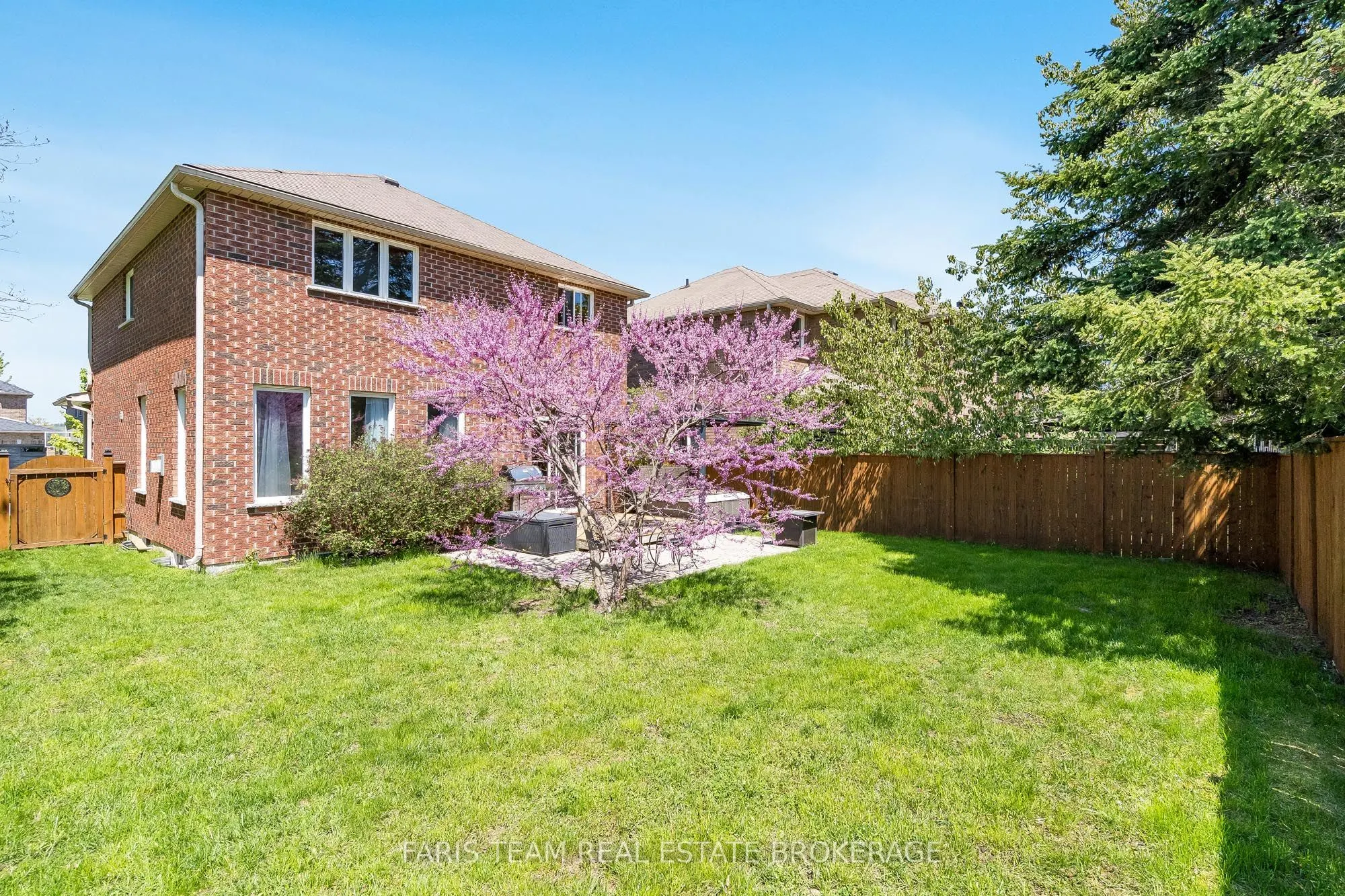33 Auburn Court