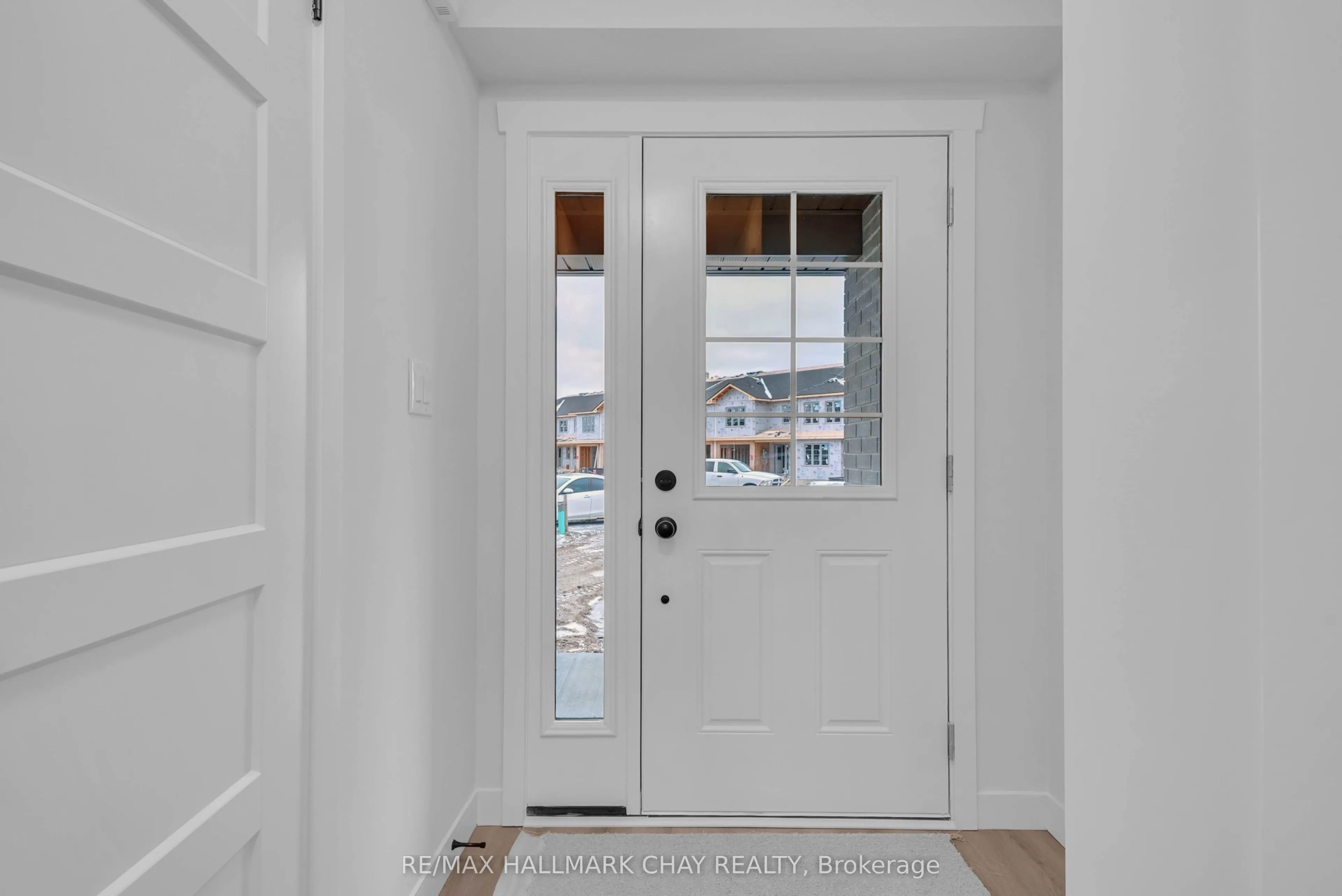 22 Strath Crescent