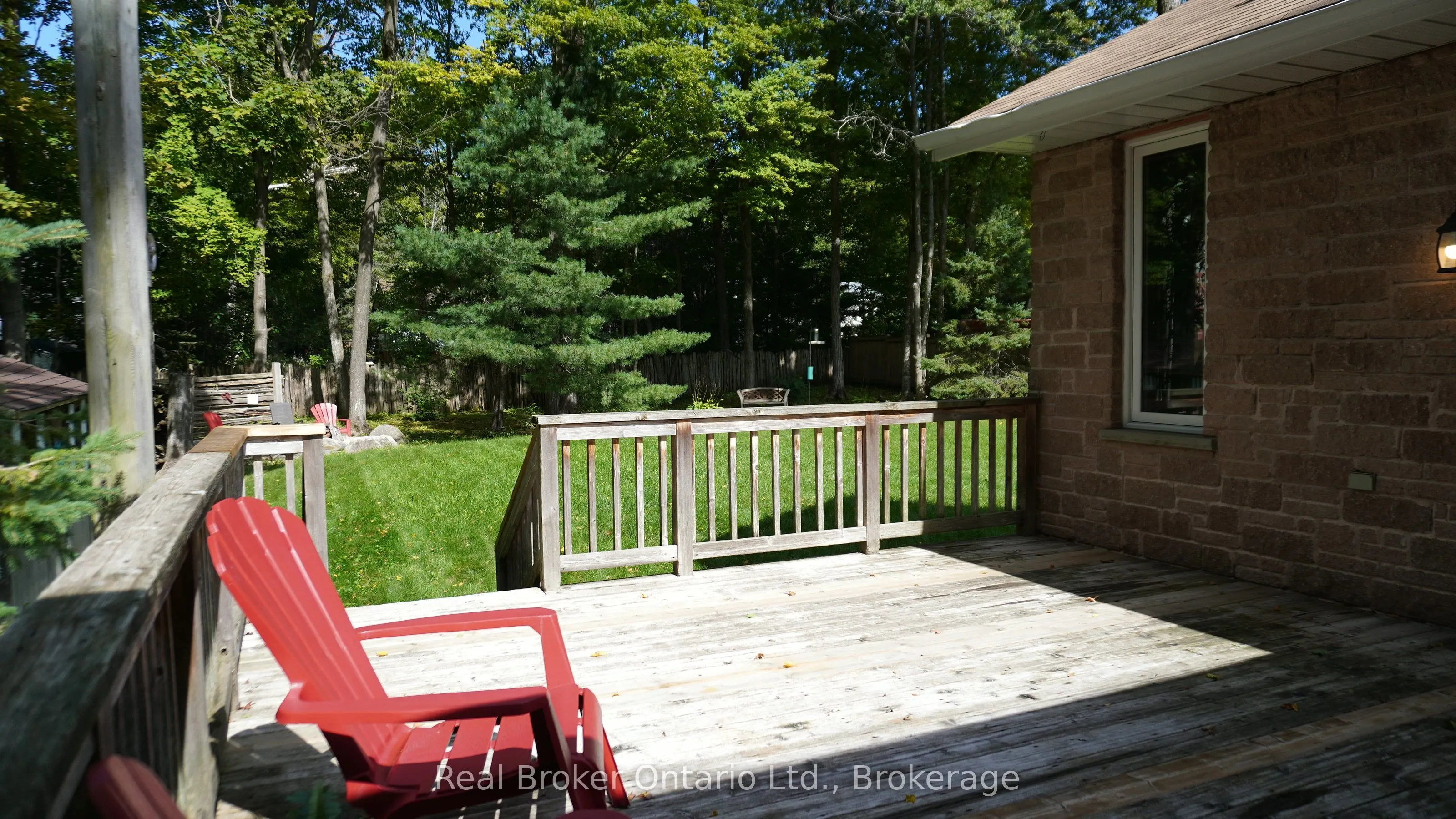 16 Mundy Avenue