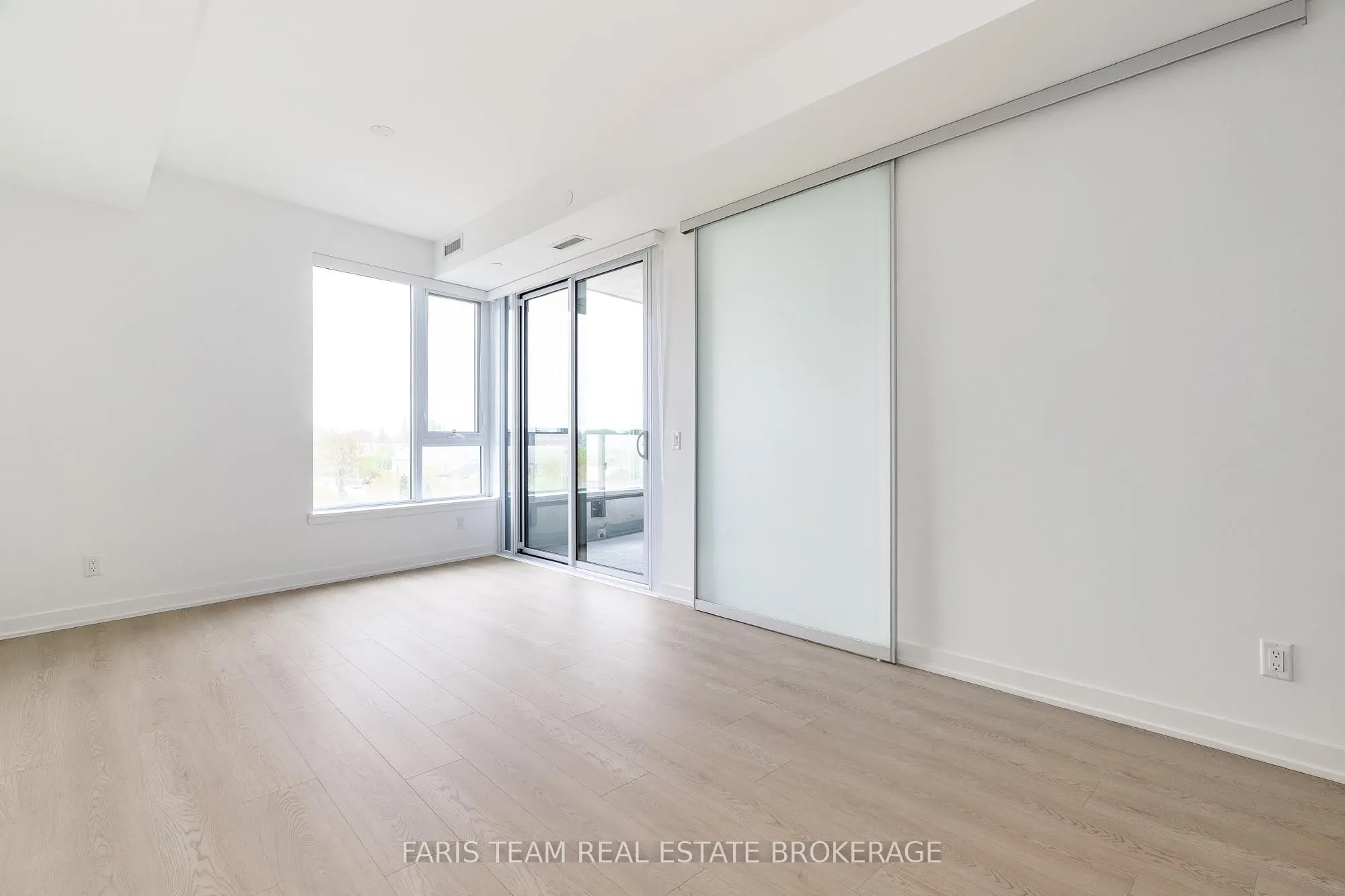 31 Huron Street #412