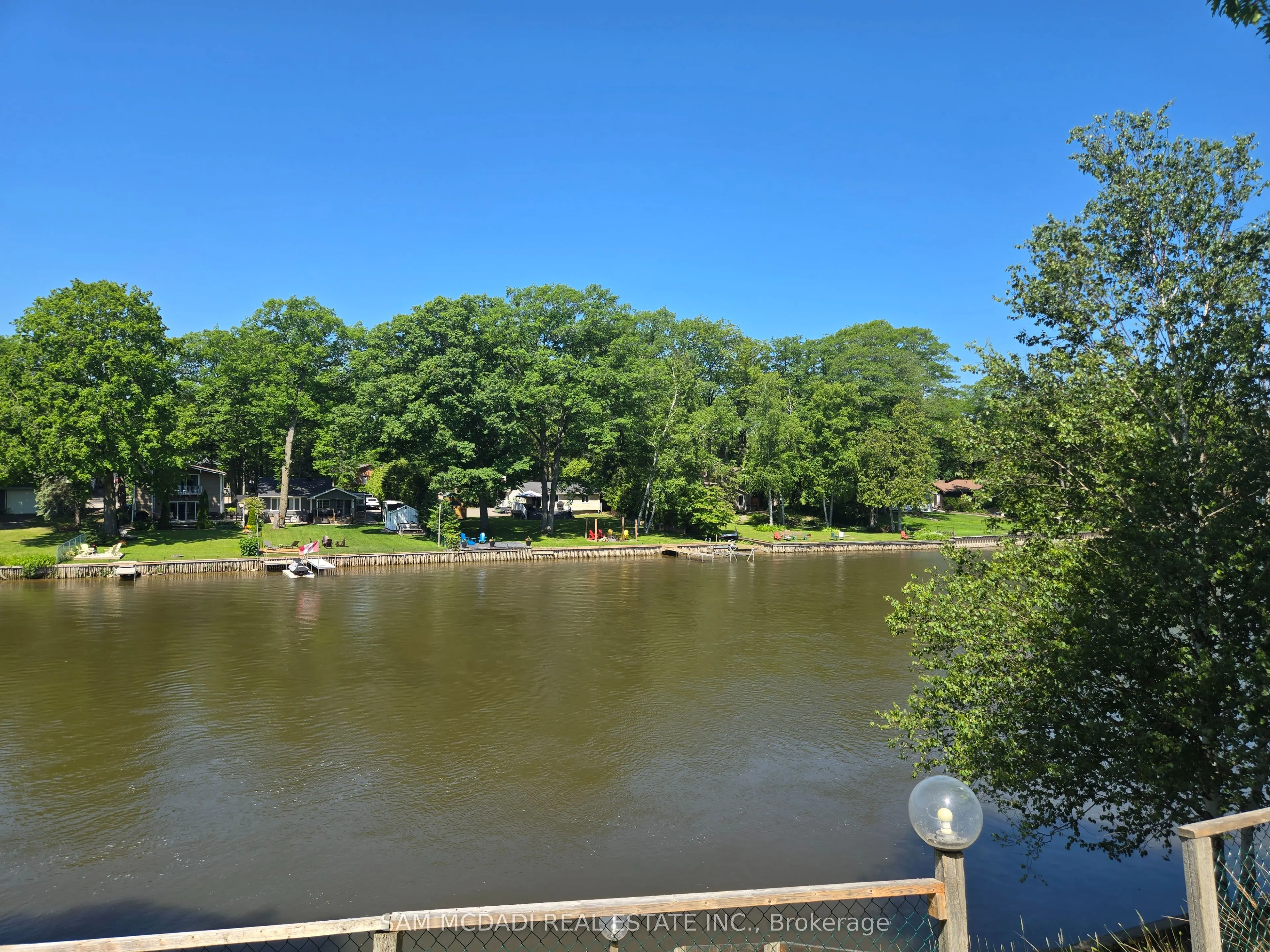 490 Oxbow Park Drive