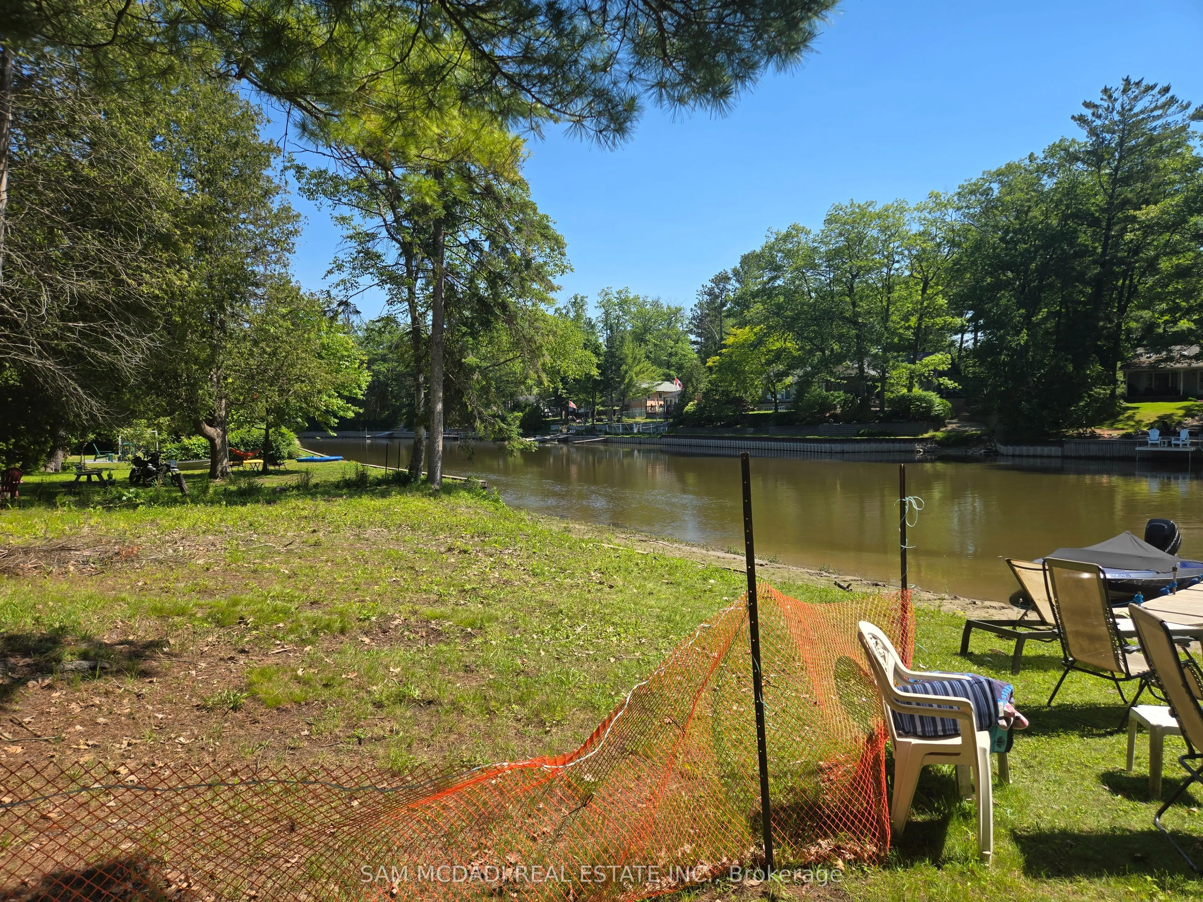 490 Oxbow Park Drive