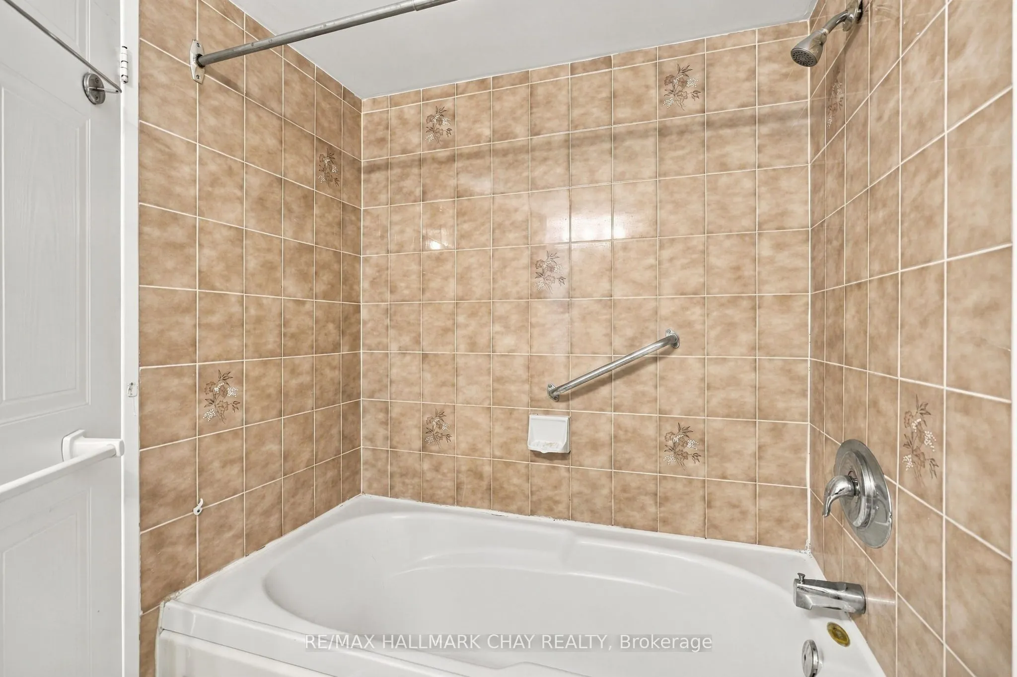 150 Dunlop Street E #710