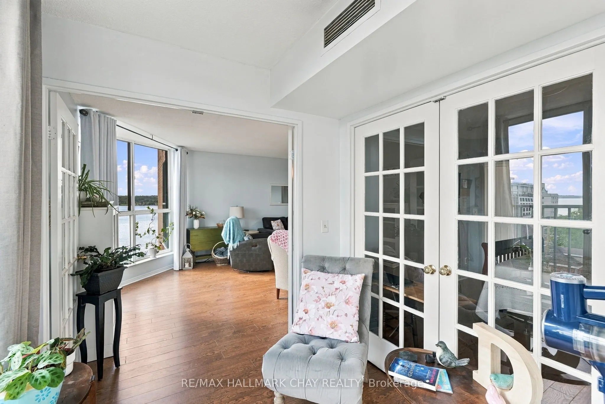 150 Dunlop Street E #710