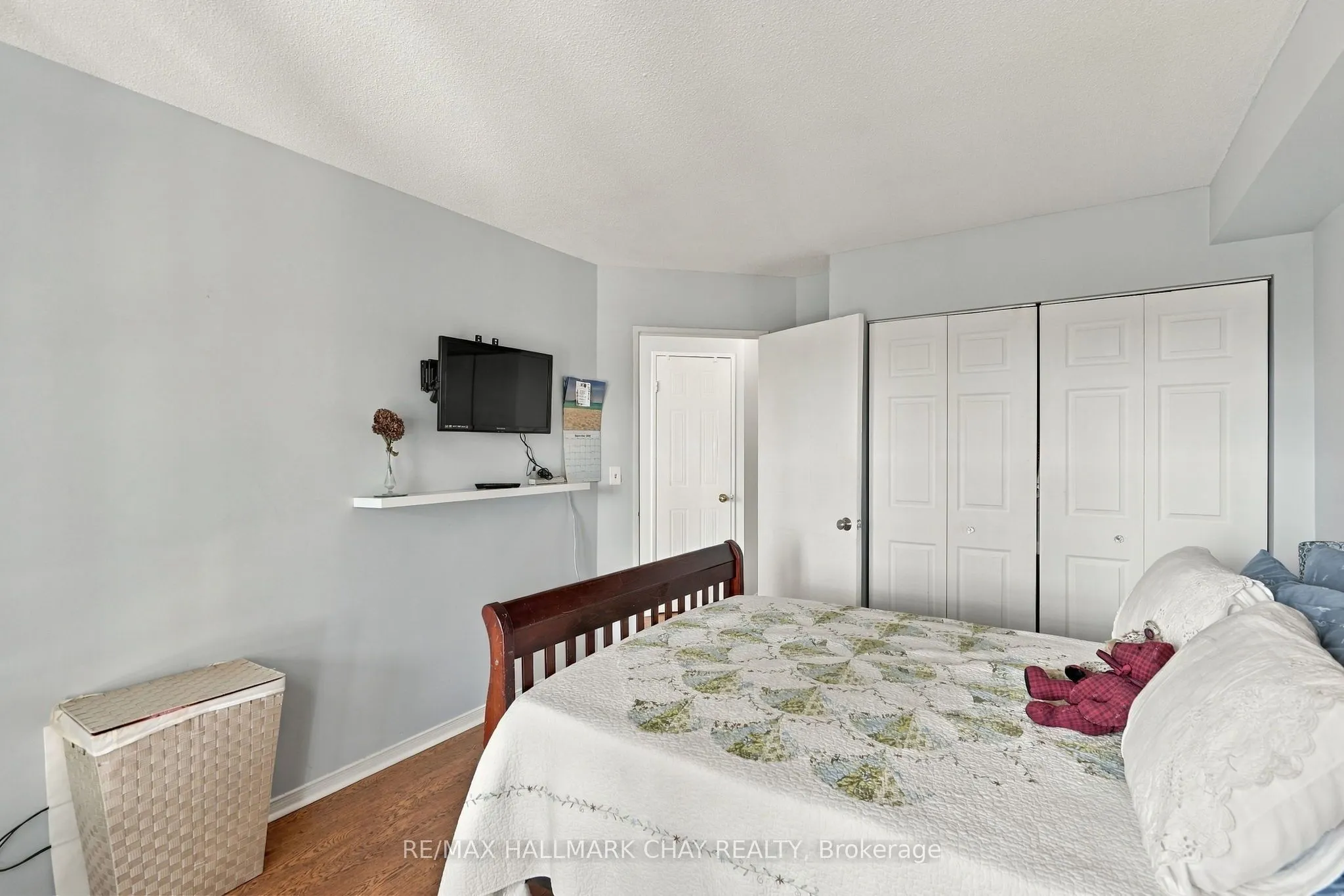 150 Dunlop Street E #710