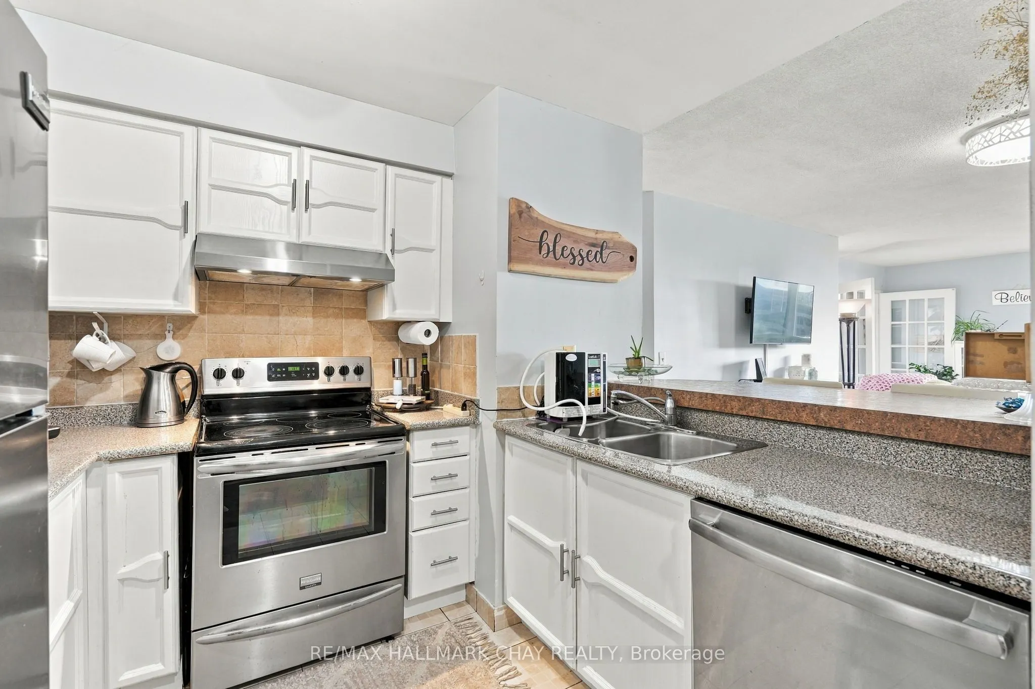 150 Dunlop Street E #710