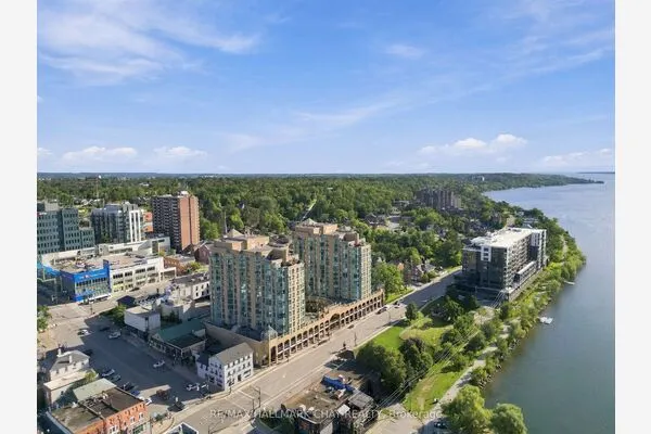 150 Dunlop Street E