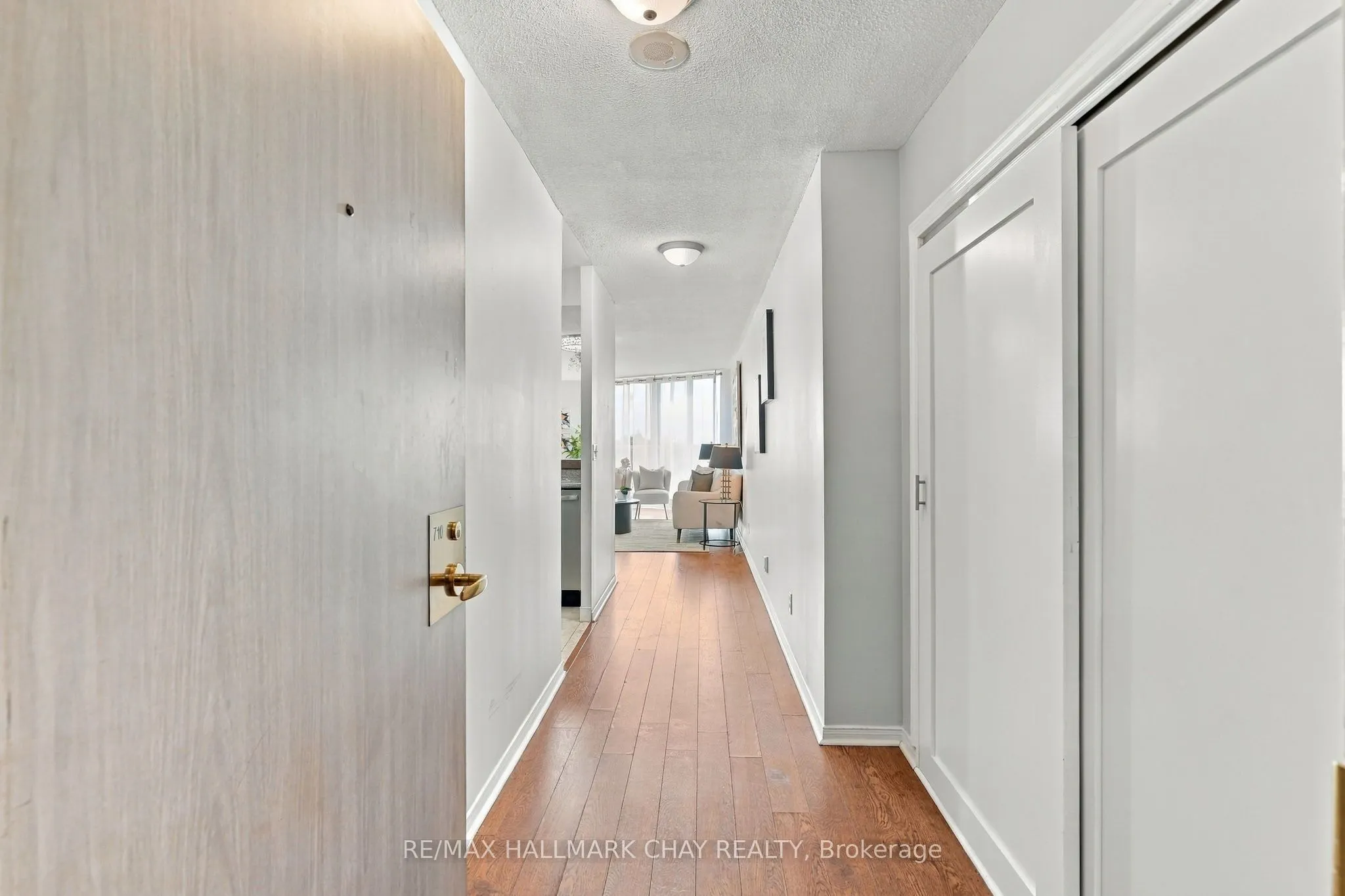 150 Dunlop Street E #710