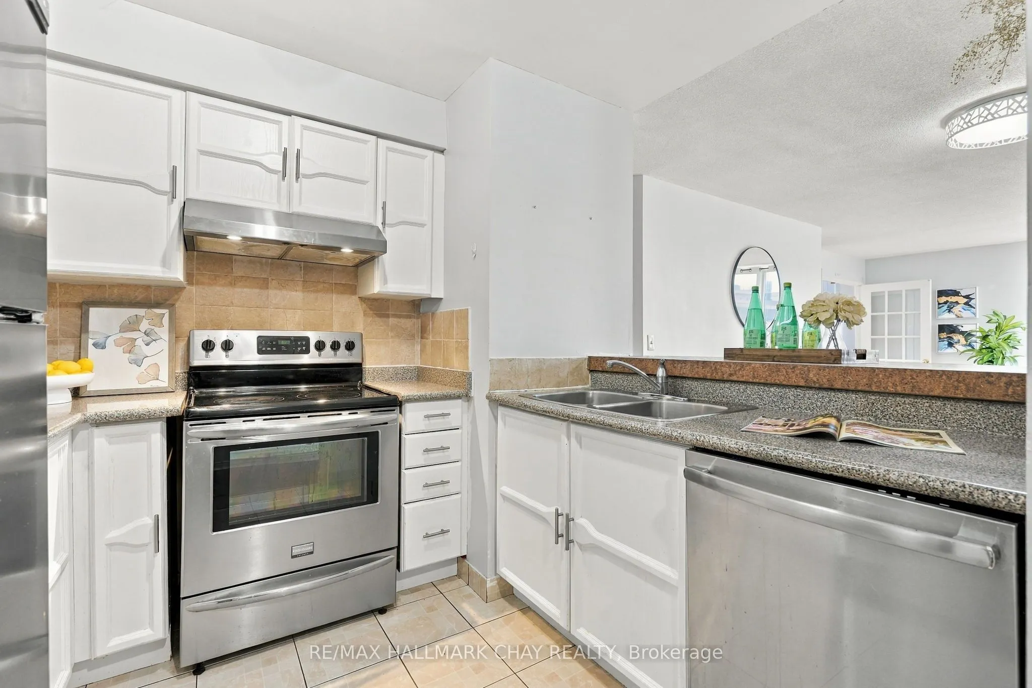 150 Dunlop Street E #710