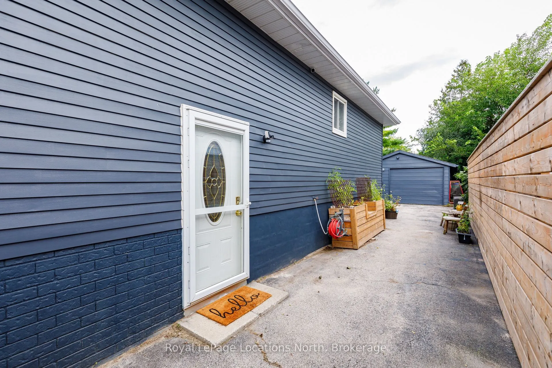 47 Courtice Crescent