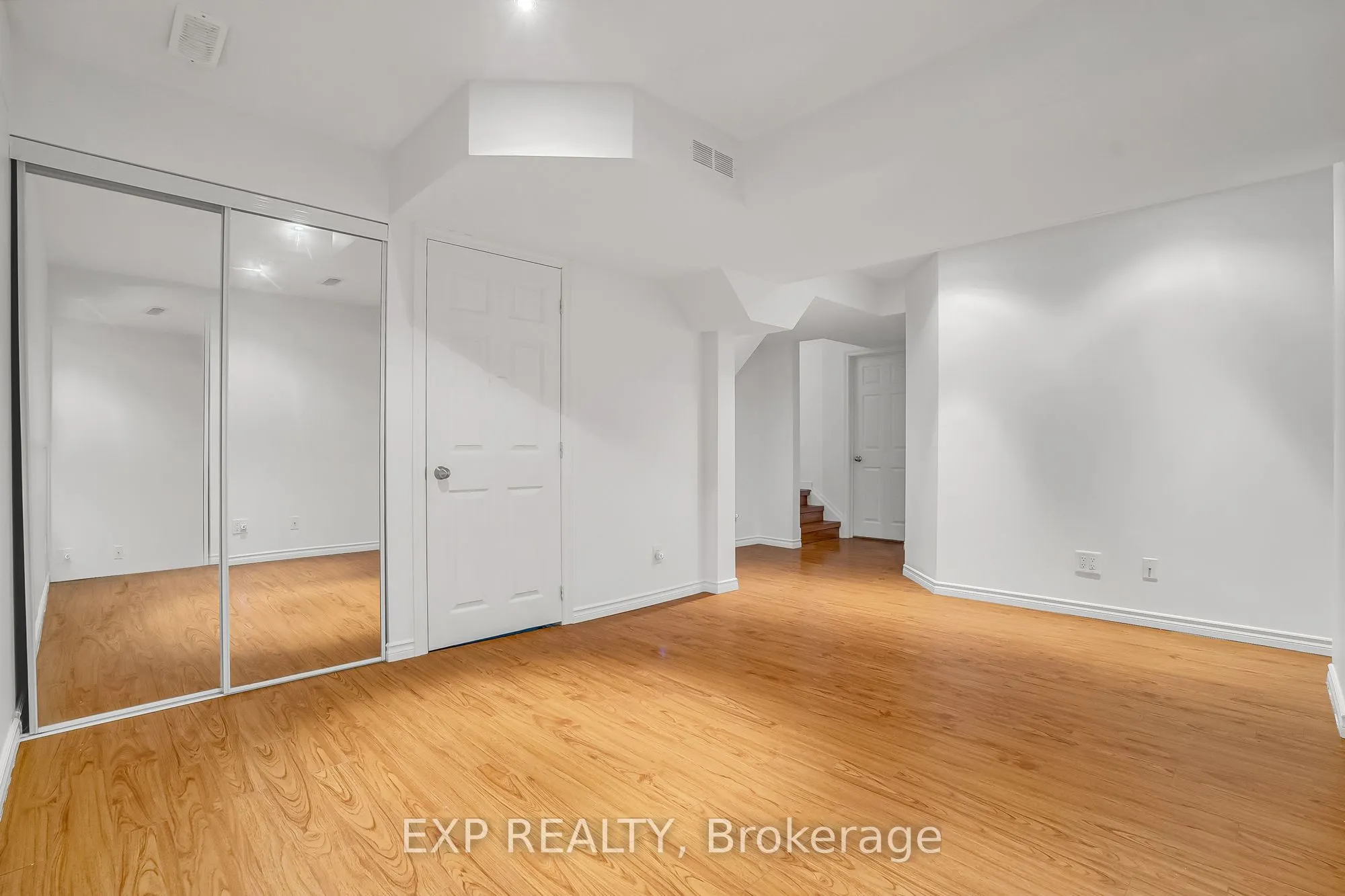 75 Prince William Way #6