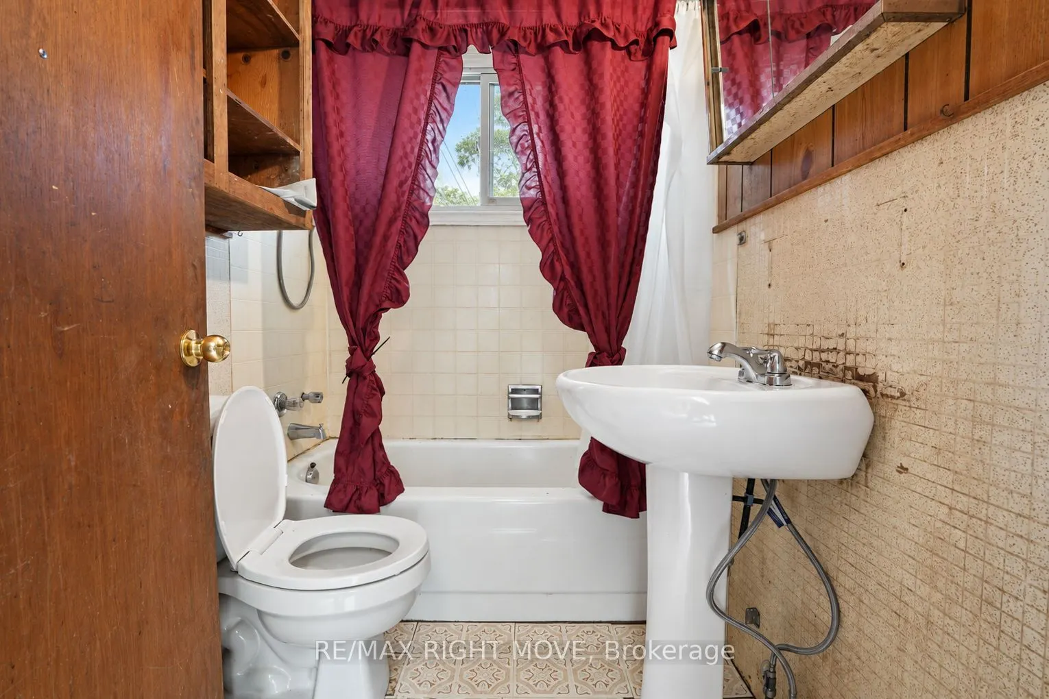 6989 Concession B-C Road