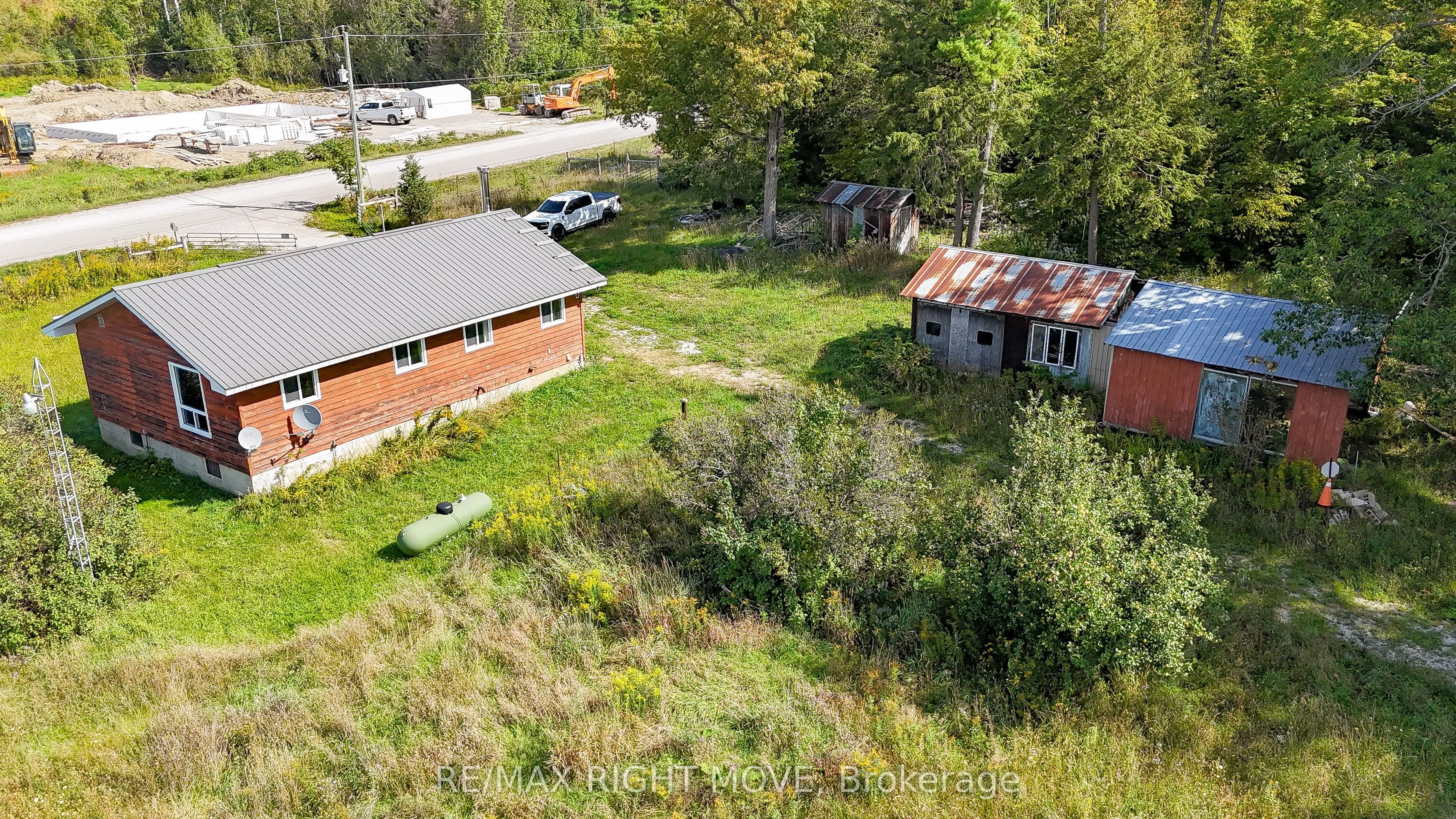 6989 Concession B-C Road