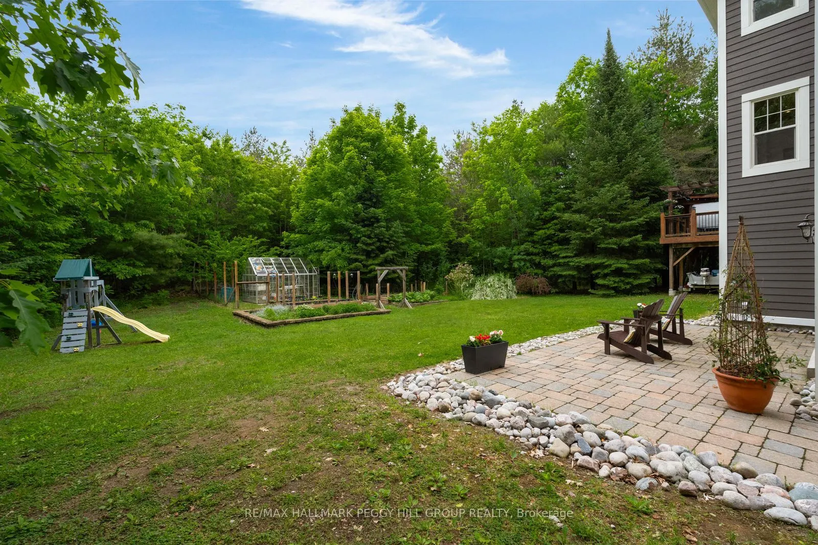 185 Skylark Road