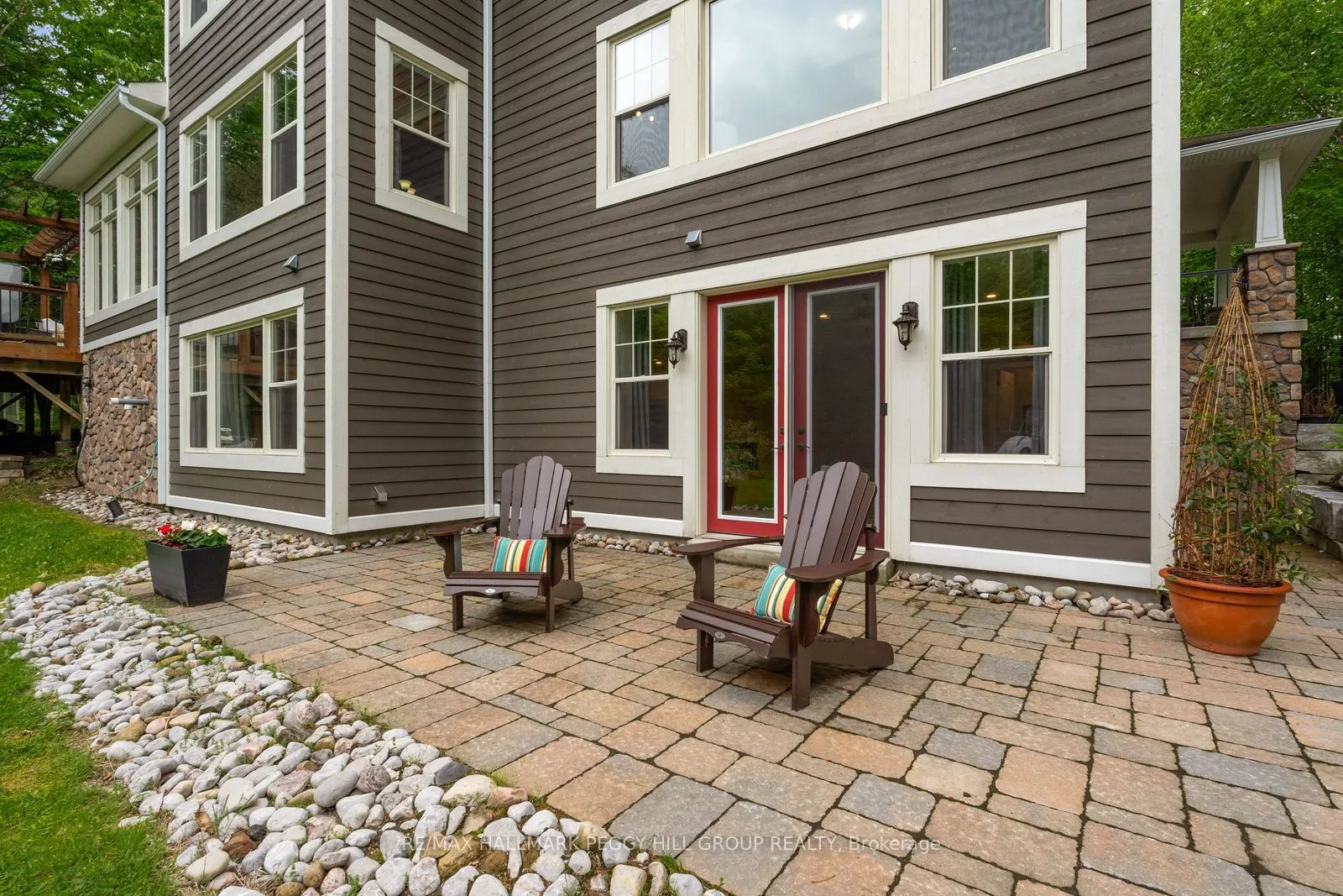 185 Skylark Road