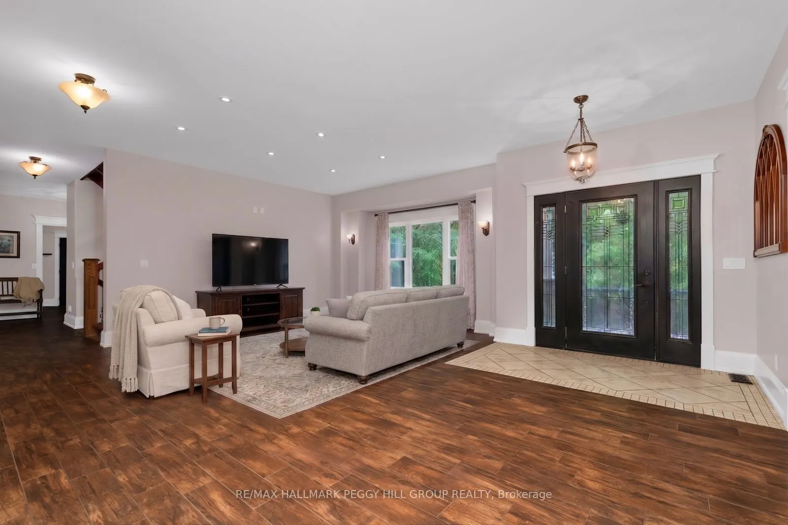 185 Skylark Road