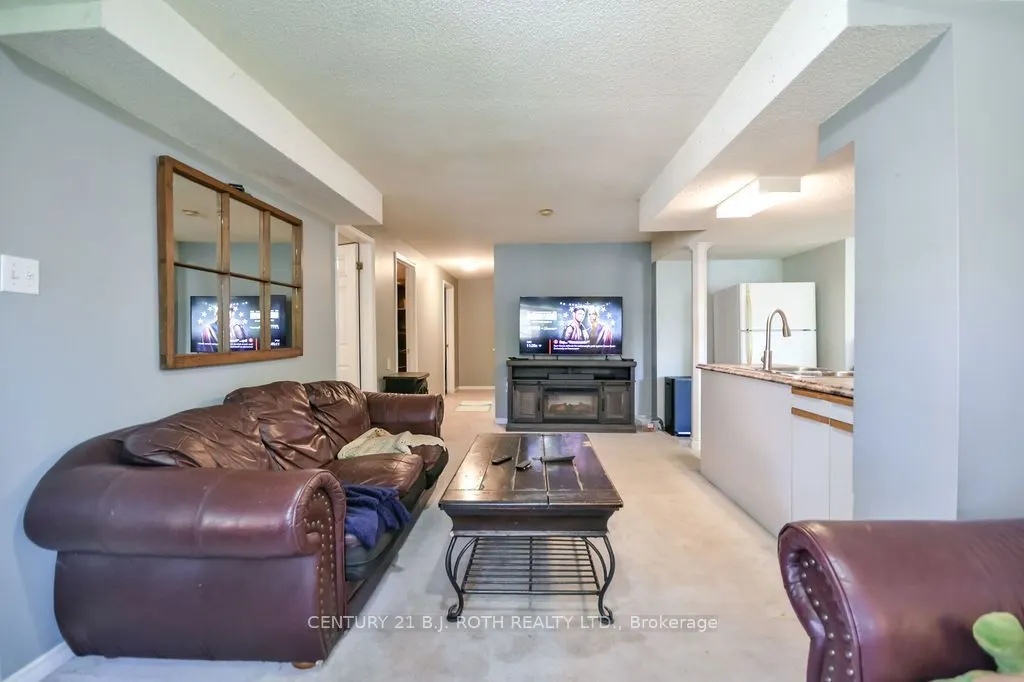24 Grand Forest Drive