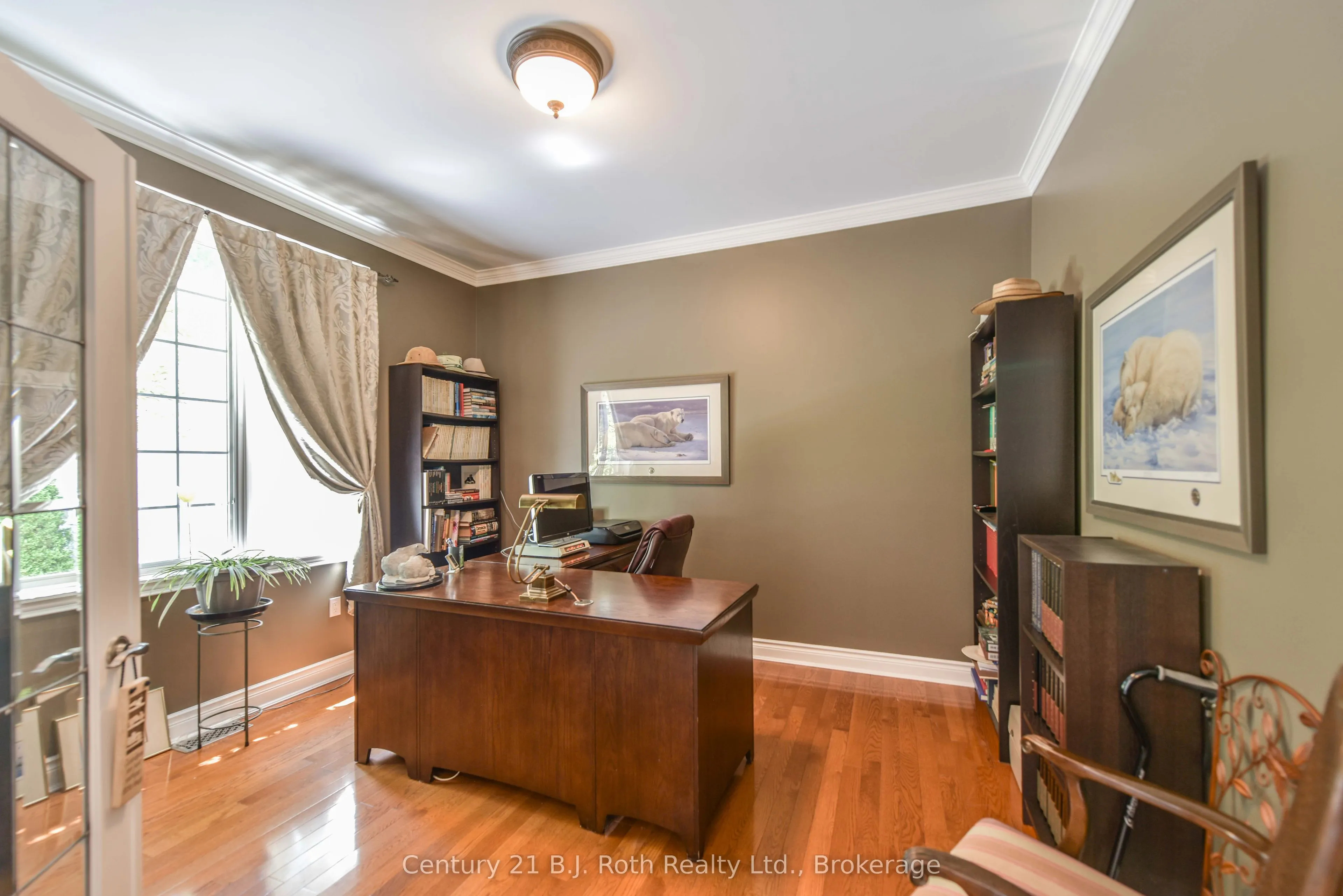 1273 HAWK RIDGE Crescent