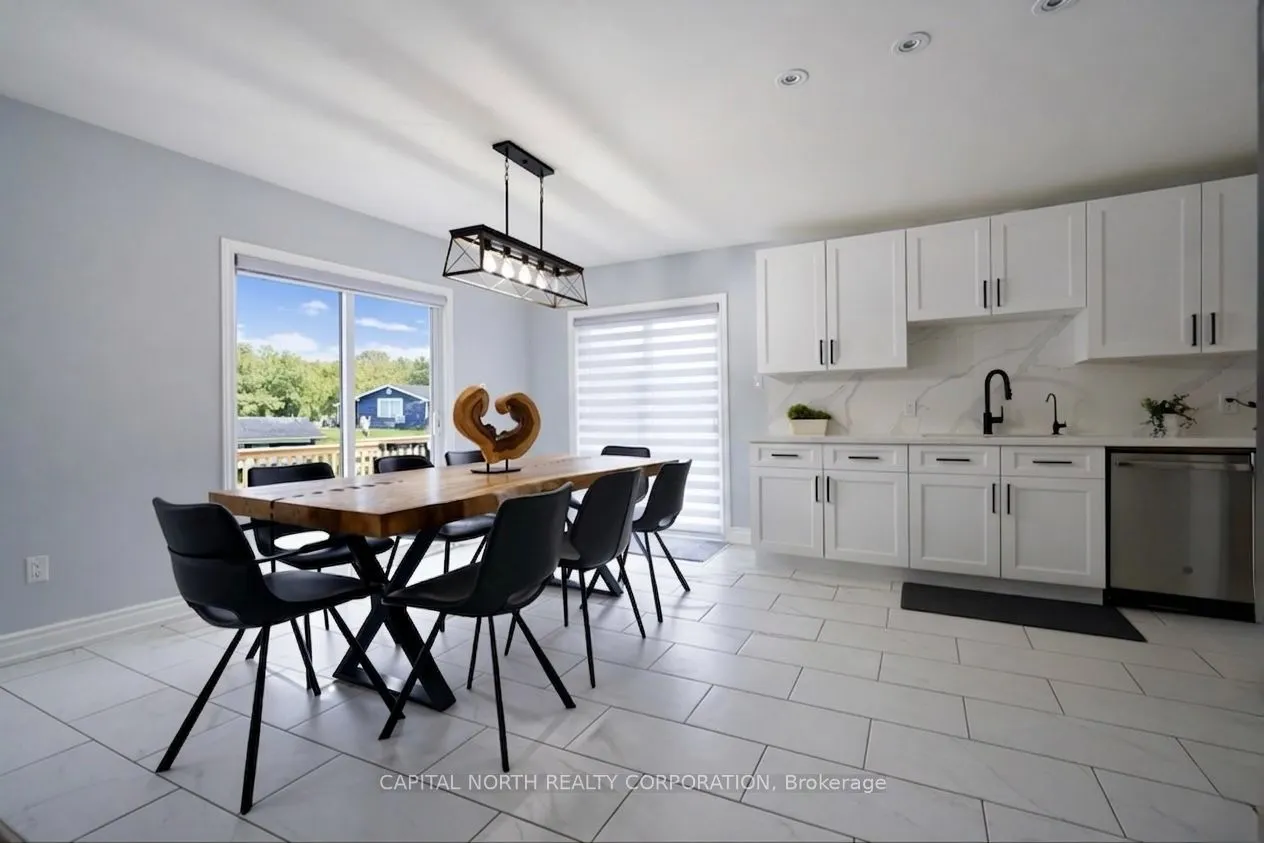 8 Downer Crescent