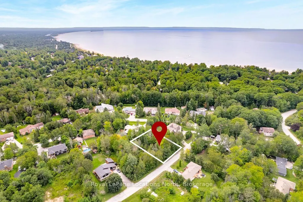 15 Bridlewood Crescent