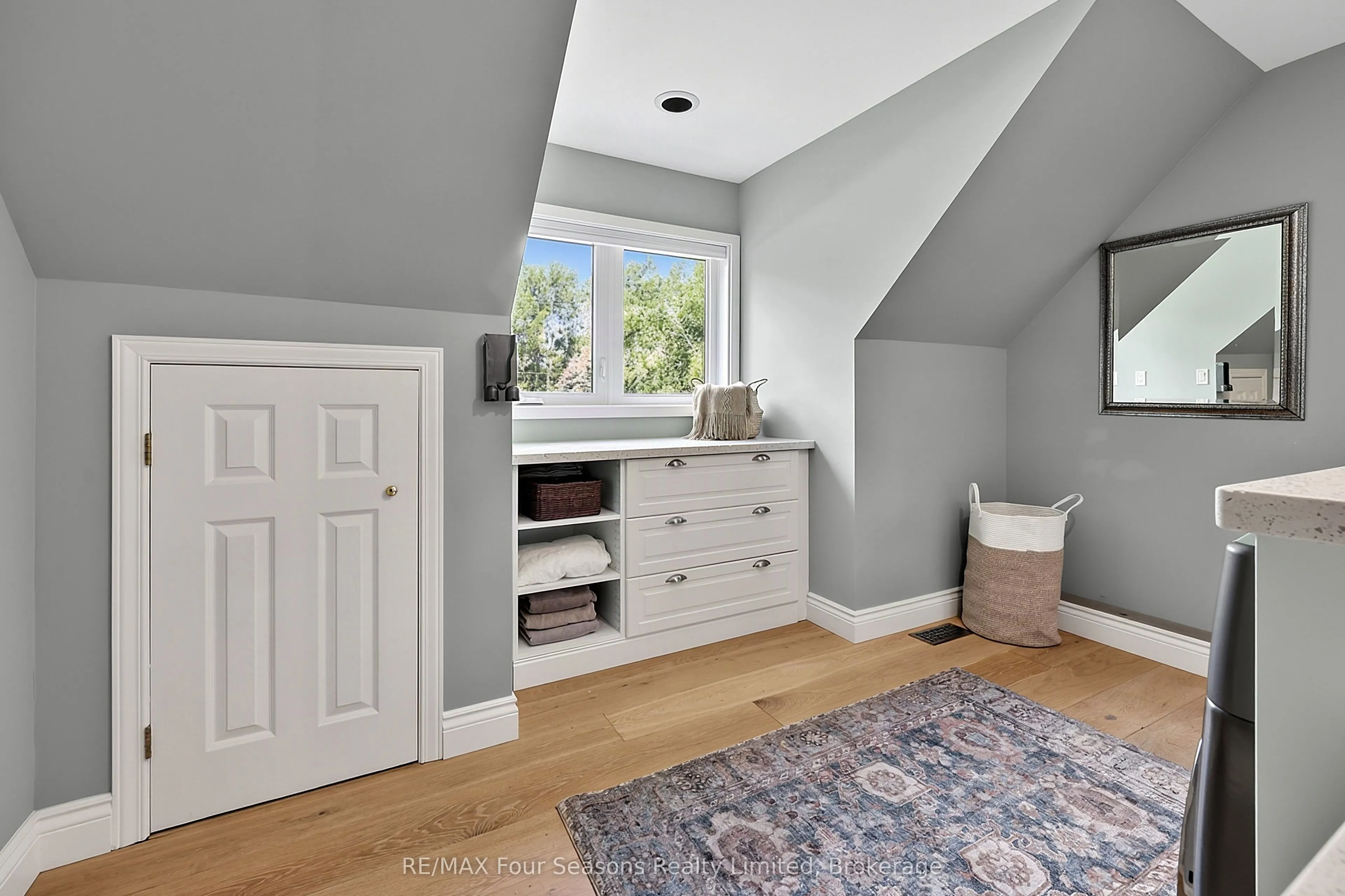 7551 36/37 Nottawasaga Side Road E