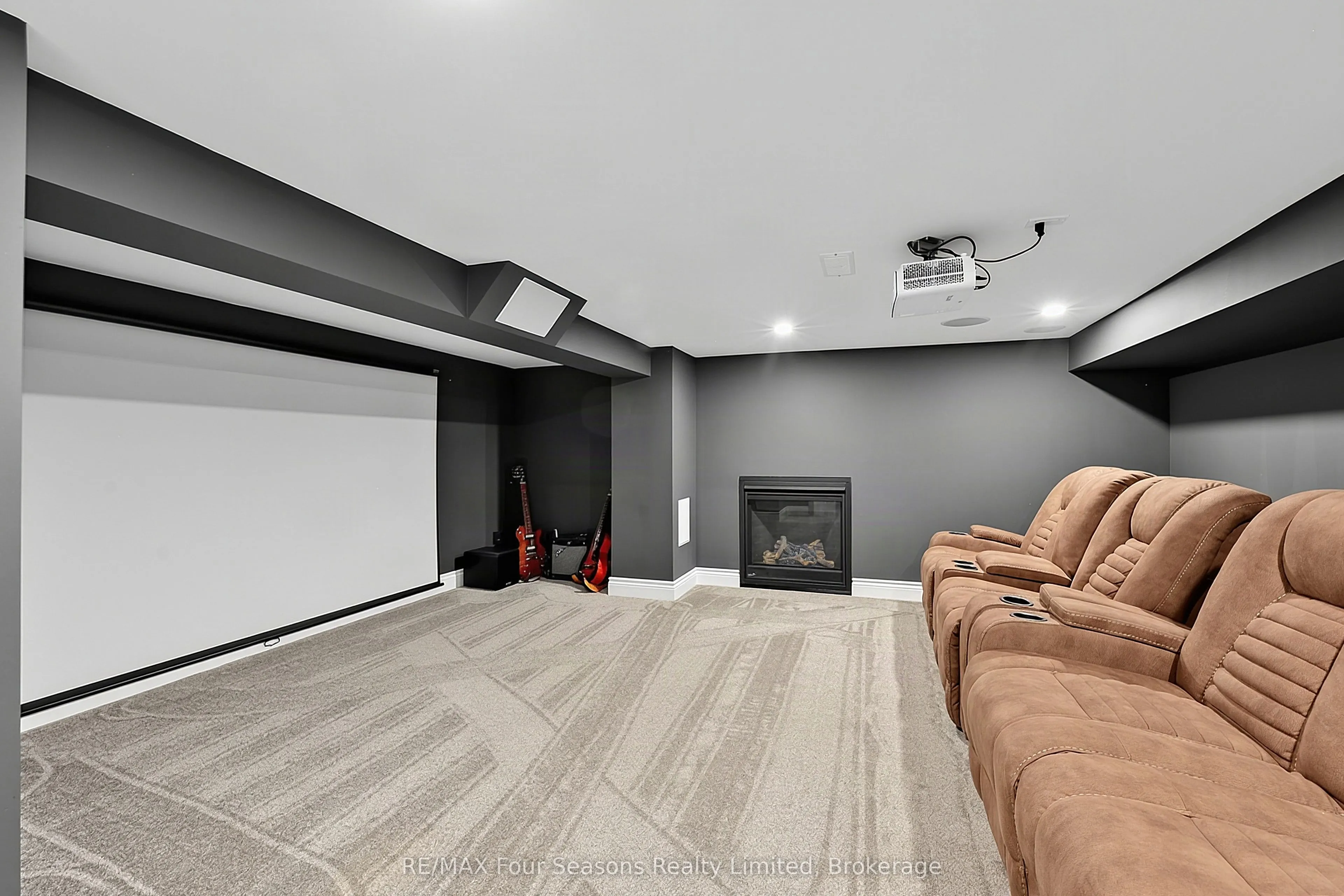 7551 36/37 Nottawasaga Side Road E