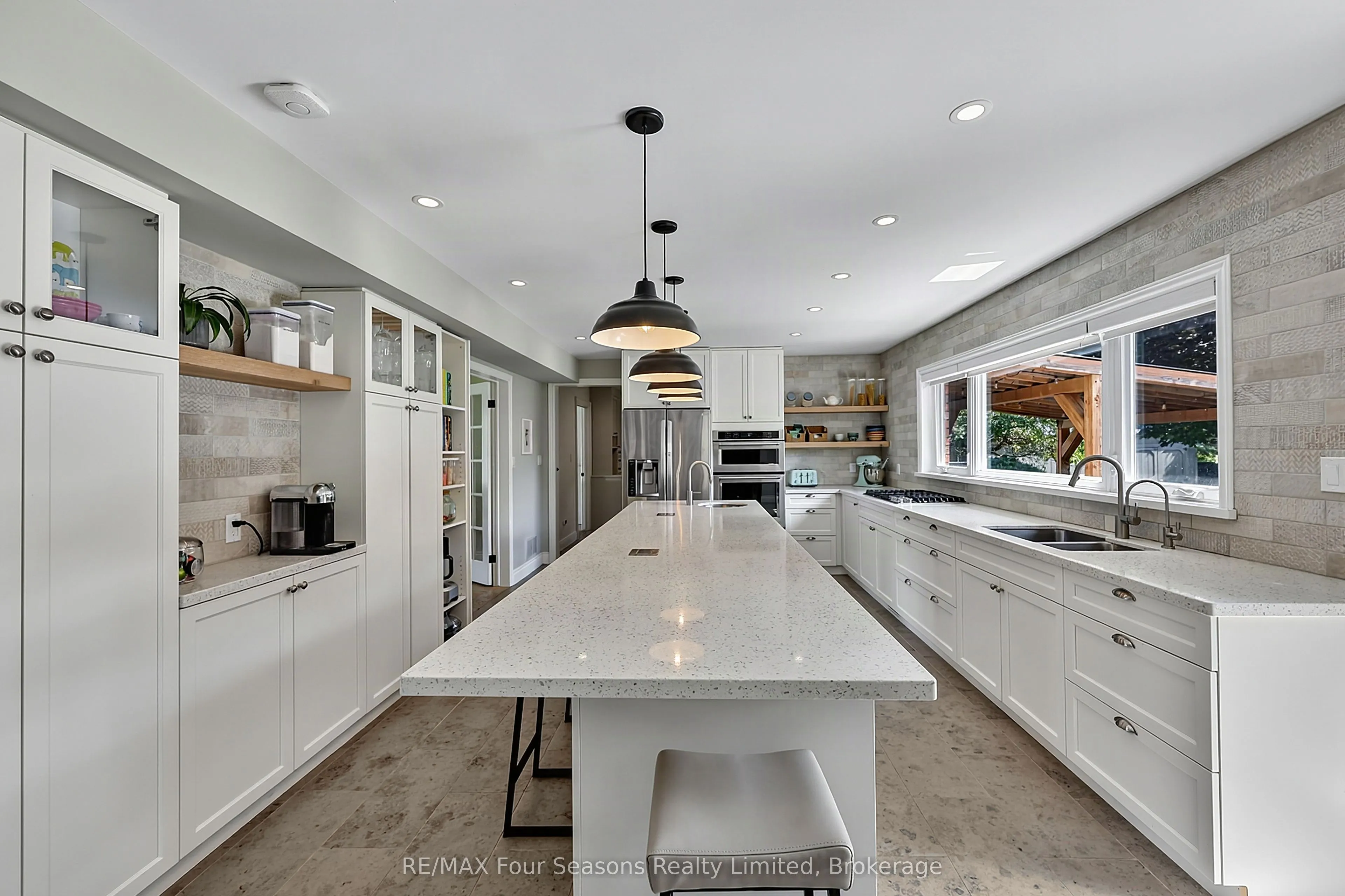 7551 36/37 Nottawasaga Side Road E
