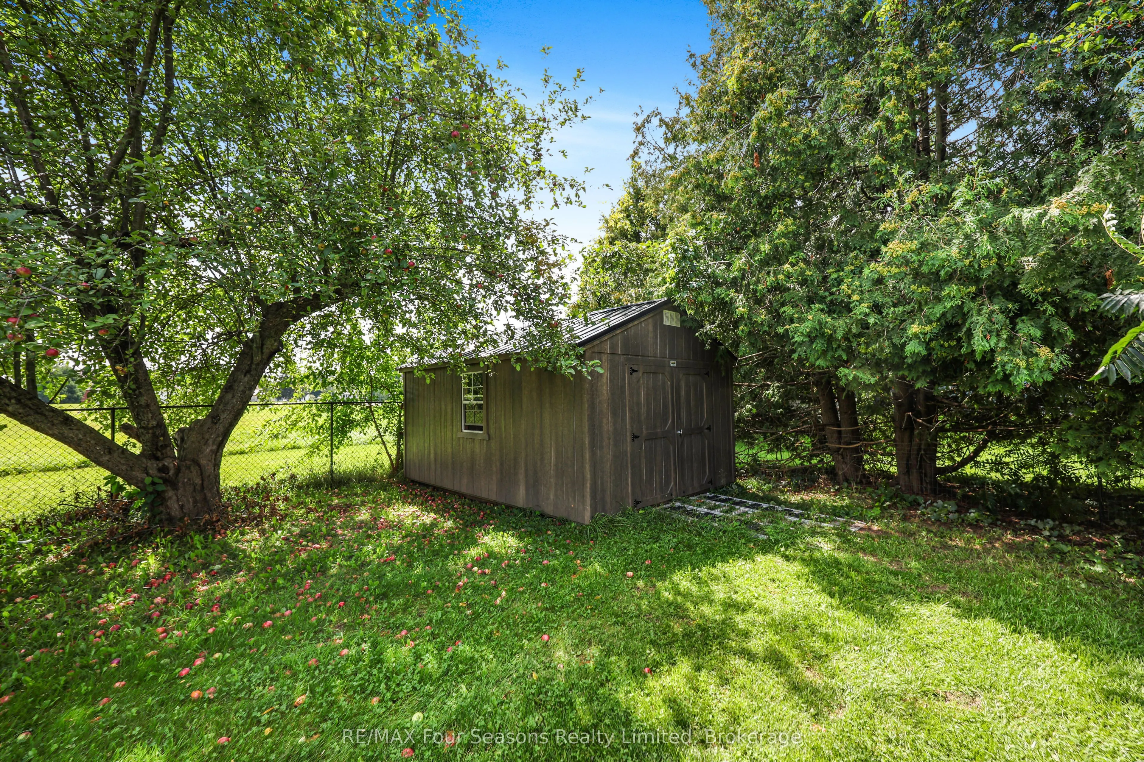7551 36/37 Nottawasaga Side Road E